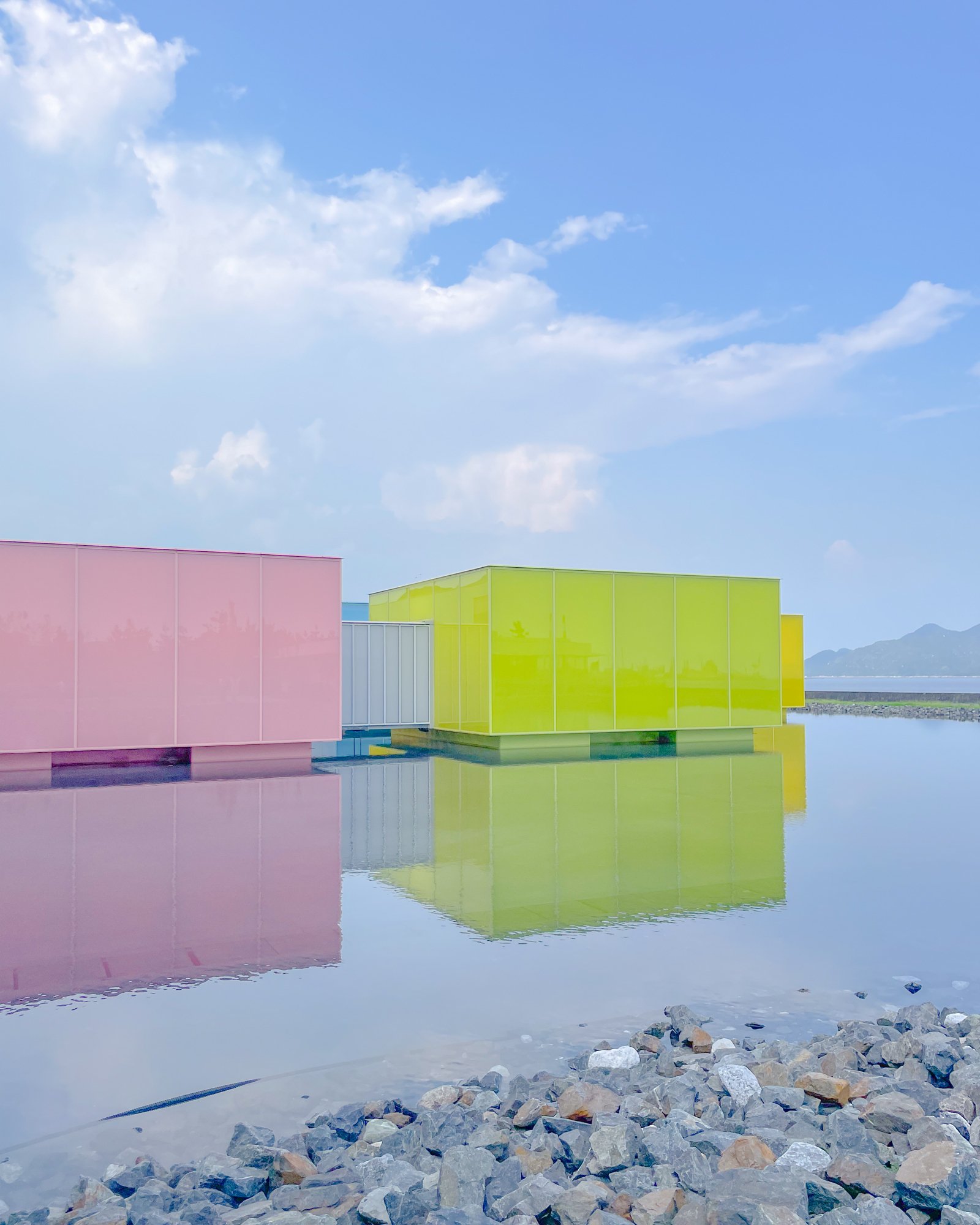 下瀬美術館に再訪。建築と展示の“異空間トリップ”｜Nishikawa Akiko