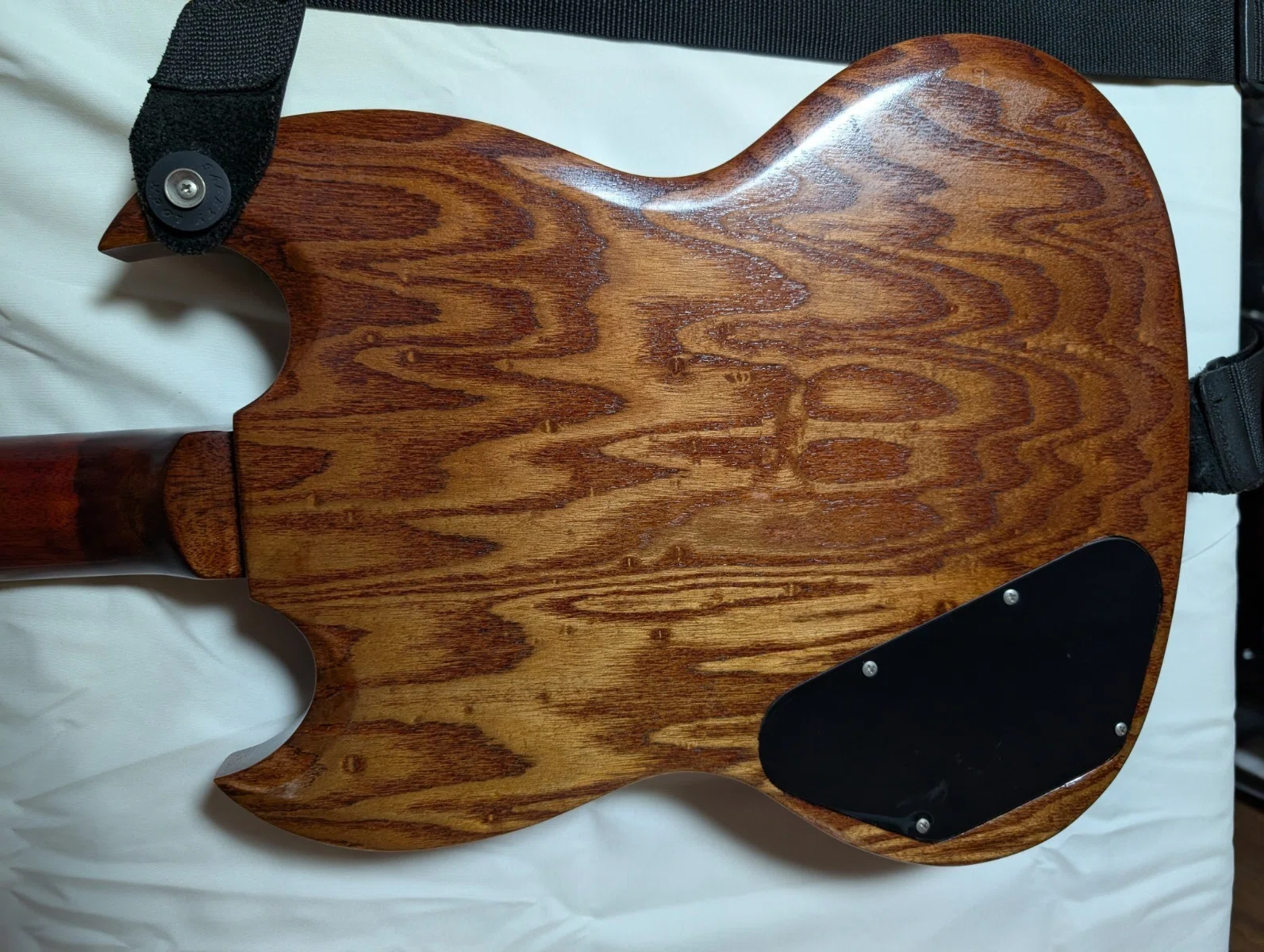 Modifying to a Figured SG Jr.｜歌月工芸