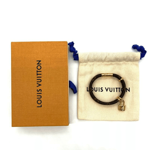 ✨️極美品✨️ ルイヴィトン ブラスレ・LV パドロック ブレスレット ゴールド 楽天市場】ルイヴィトン LOUISVUITTON ブラスレ・LV パドロック
