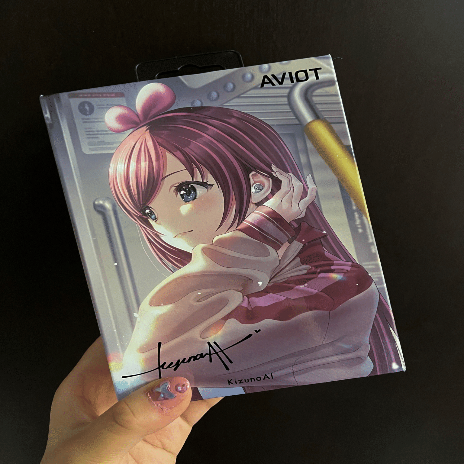 AVIOT × KizunaAI ワイヤレスイヤホン [TE-V1R-KZN]を全力レビュー