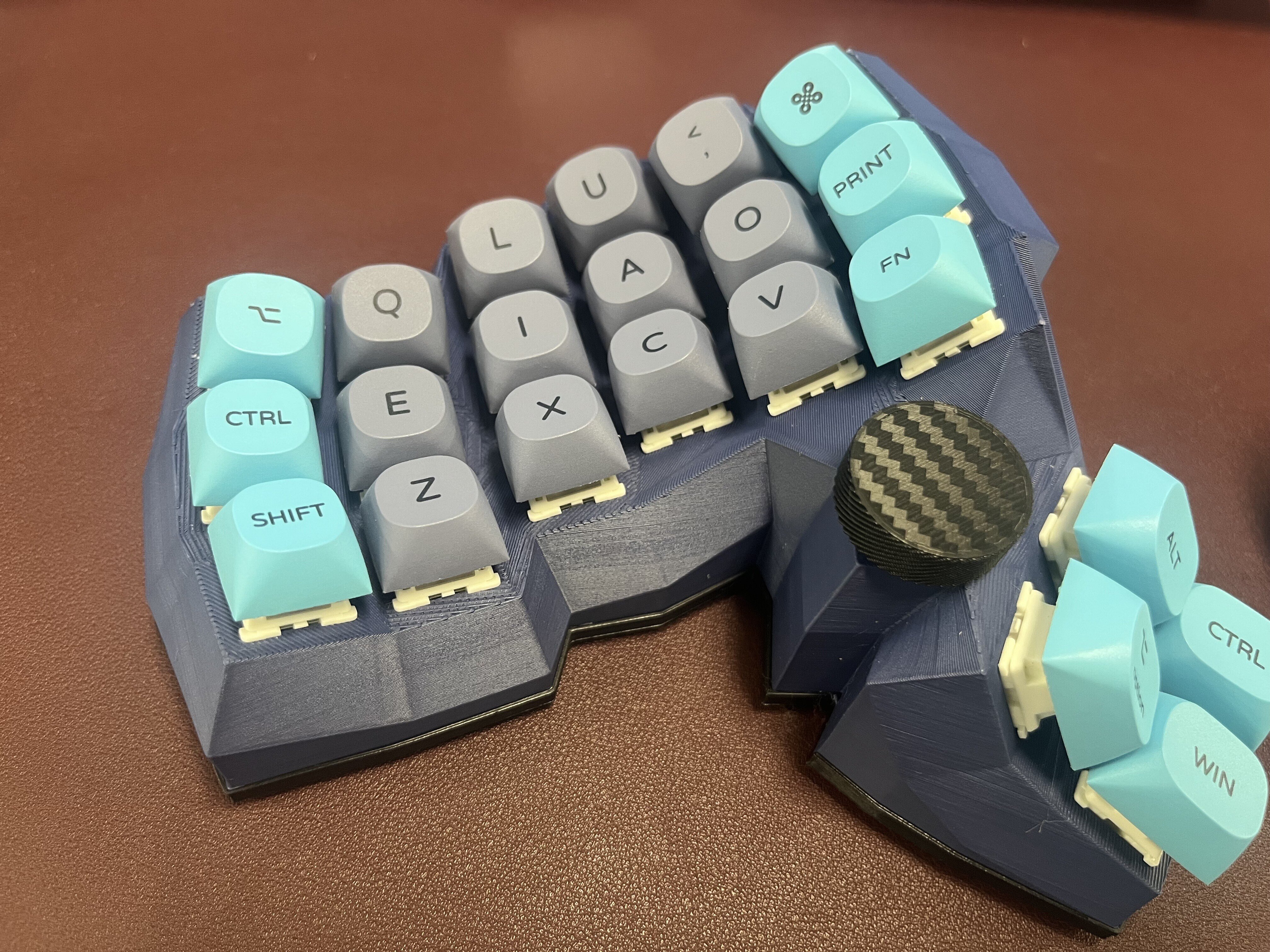 ZMKでトラックボール付き3Dキーボードを作った話｜なゆ