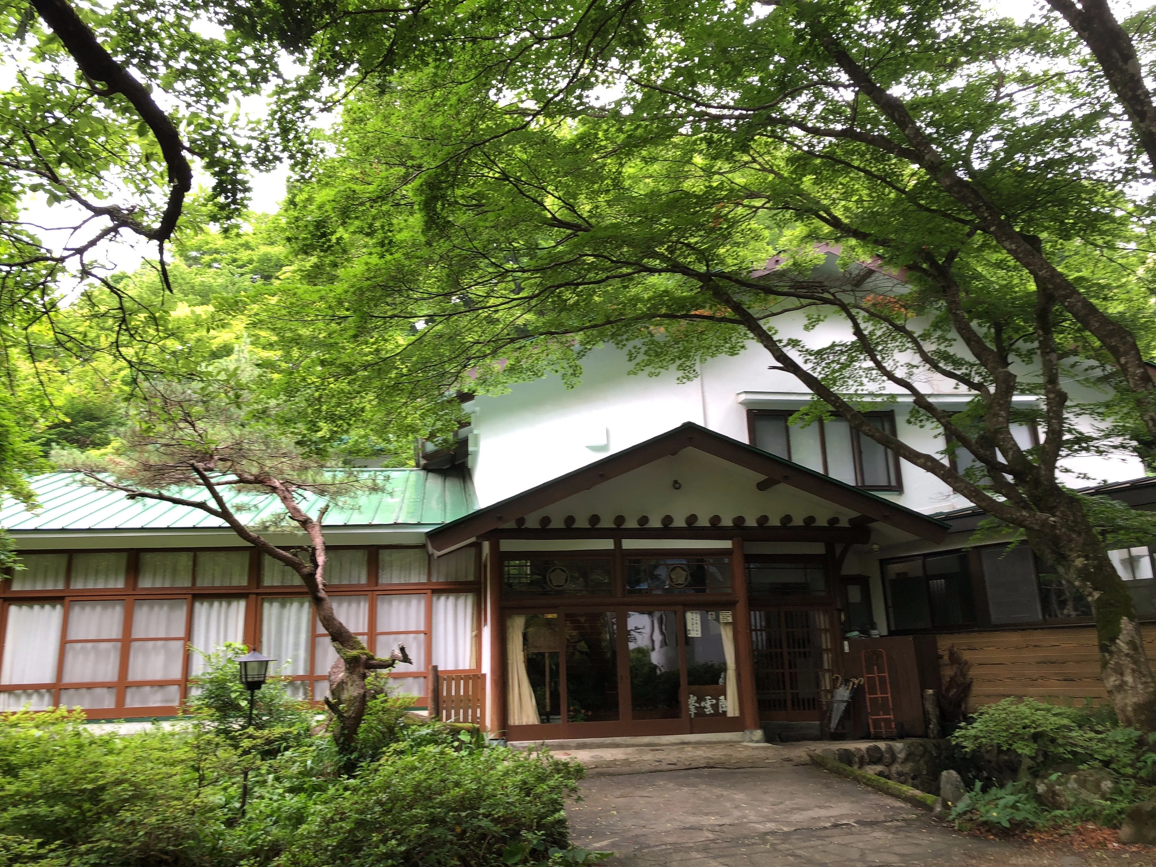 哀愁おっさん探訪記】宮城県大崎市鳴子温泉郷「鬼首温泉・地獄谷遊歩道