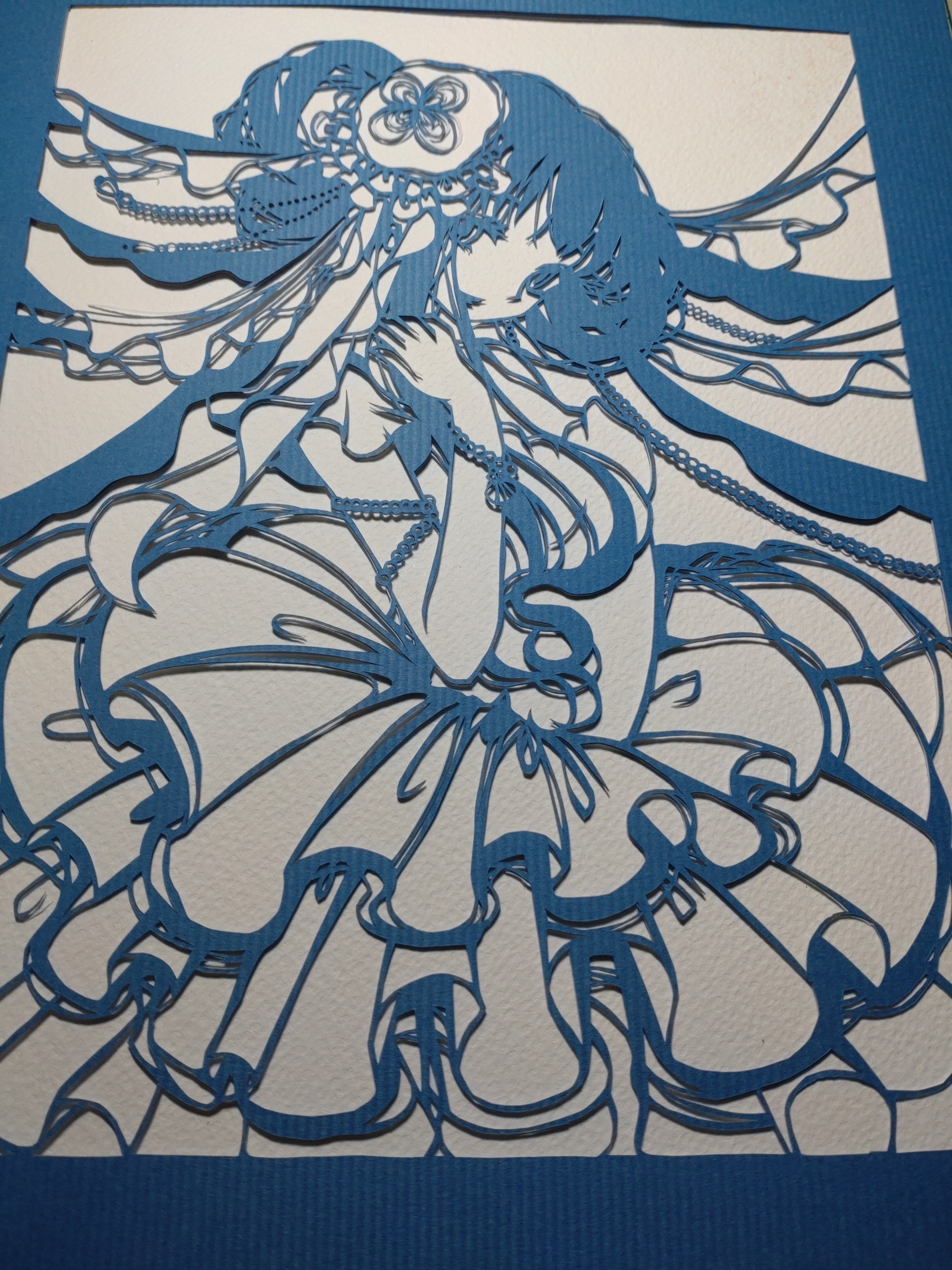 切り絵の一閑張り「お月見」値下げ o1080144015328698410.jpg