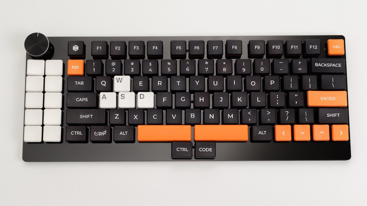 onthe15 組立て済み 自作キーボード onthe15 組立て済み 自作キーボード On the 15（アクリル積層