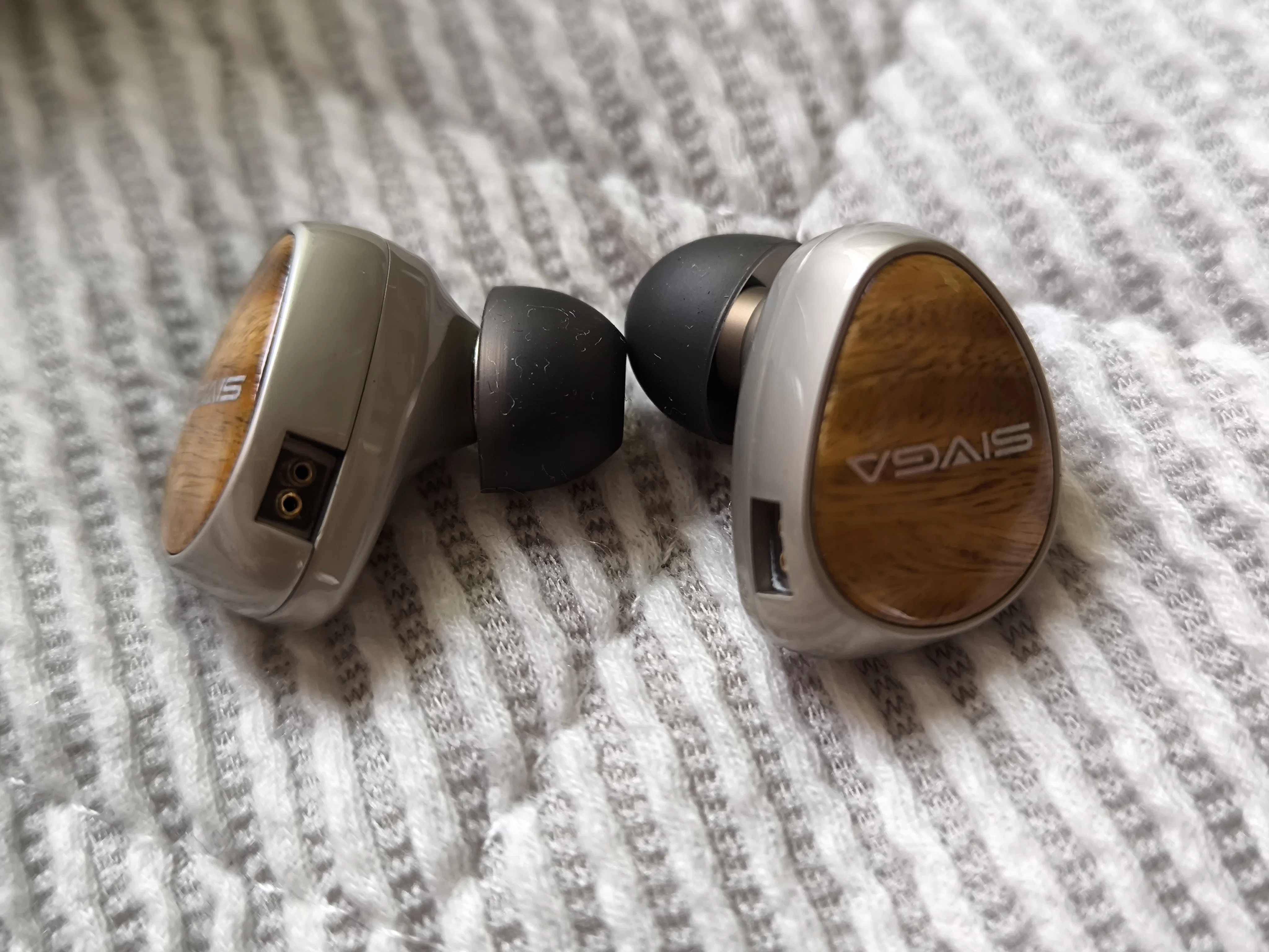 SIVGA Que UTG Review: The World of High Resolution Opened by a