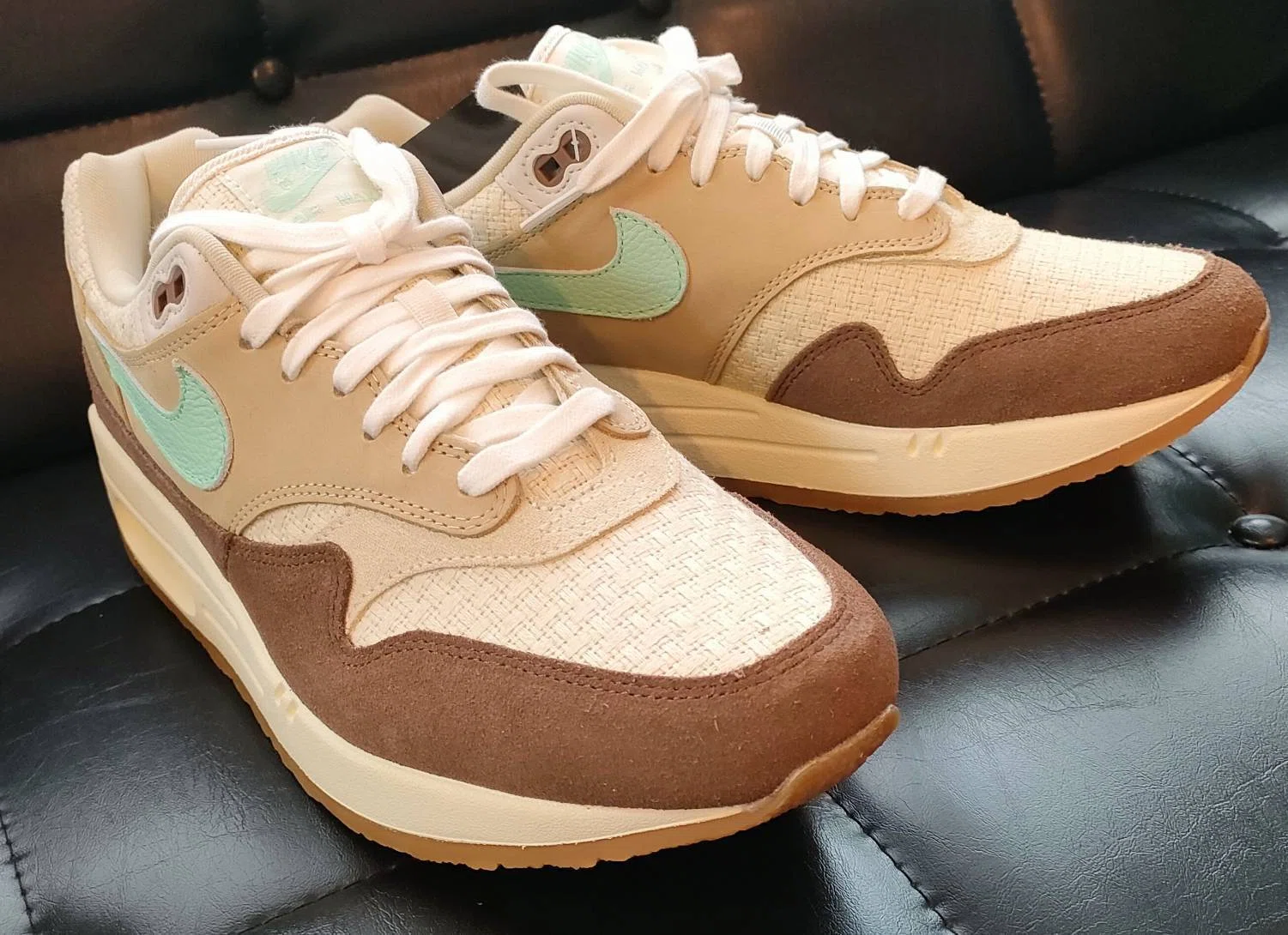 腰痛持ちの Nike Air Max 1 履き心地レビュー「初代の素顔」｜OsakaKicks