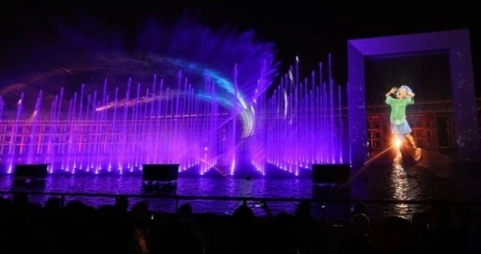 ep35【チェコ館】 水上ショーはディナーの後で 🇨🇿 『感謝を伝える日