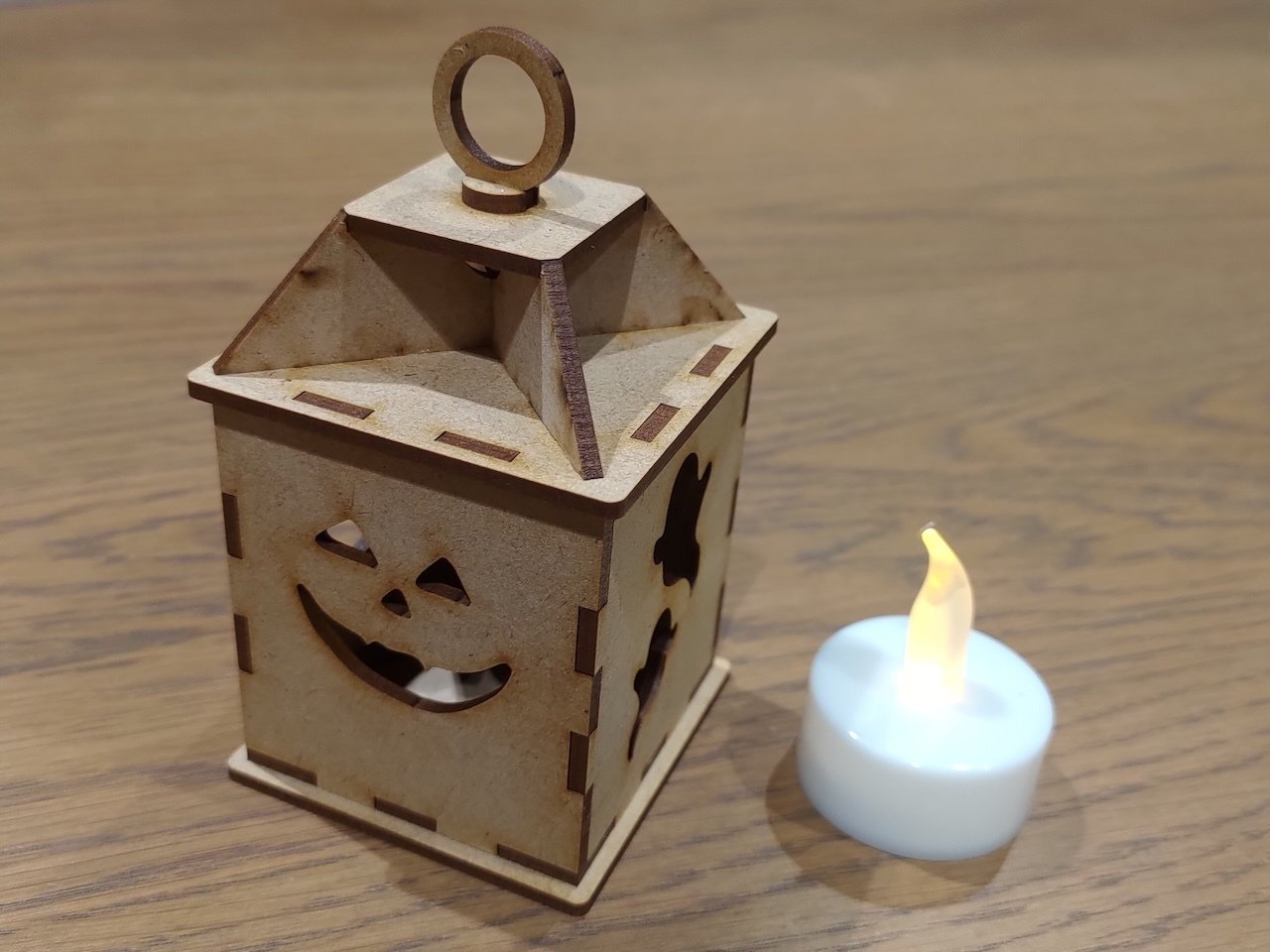 ものづくりワークショップレシピ】手描きイラスト→レーザー加工機で