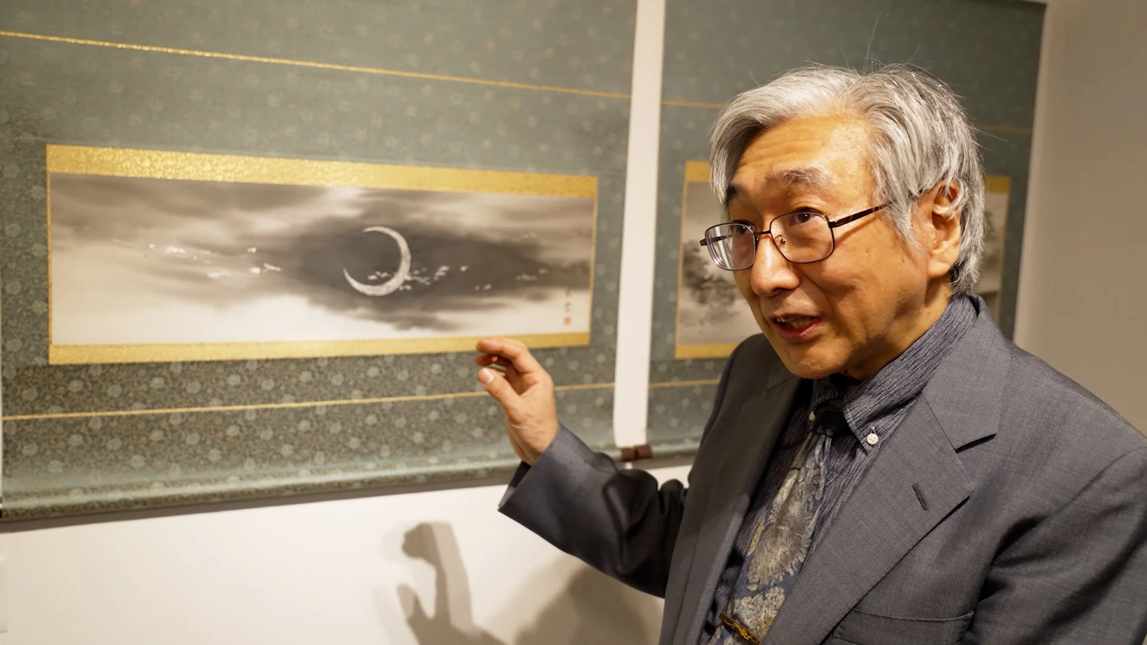 新ロビー壁面 組子の原画を描いた水墨画家・小林東雲氏 の想い〉組子