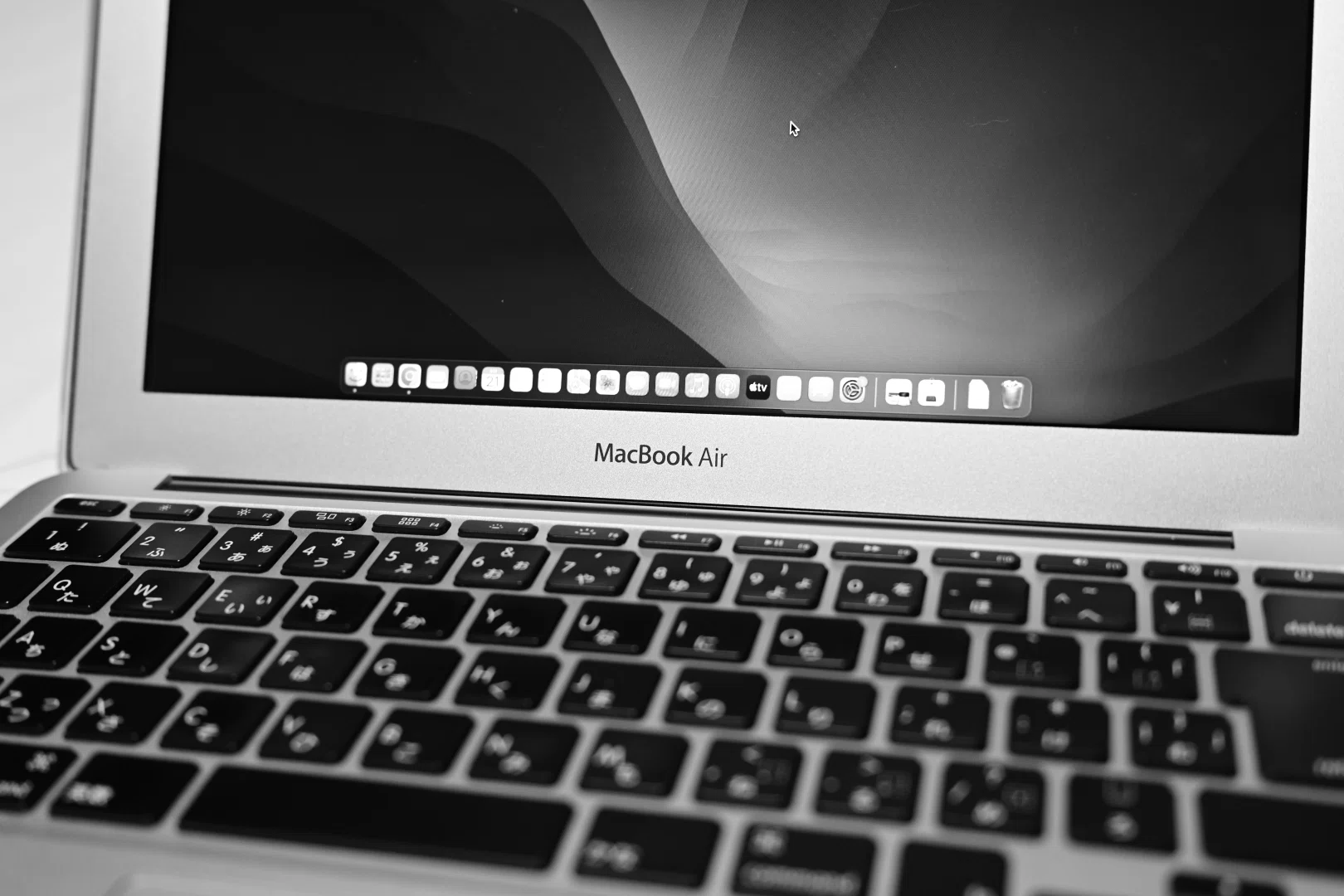 背面アップルロゴが輝く！！macbook Air 11インチ 2014 8GB SSD512GB