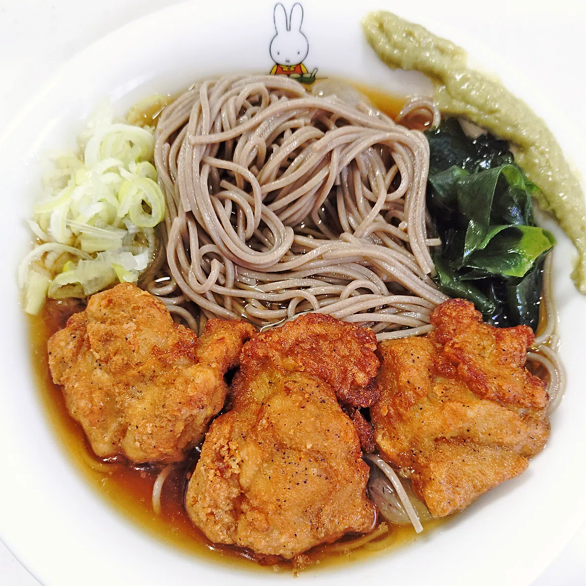 冷しぶっかけ唐揚げそば【我が干しそば道 精進の29杯目】｜全日本干し