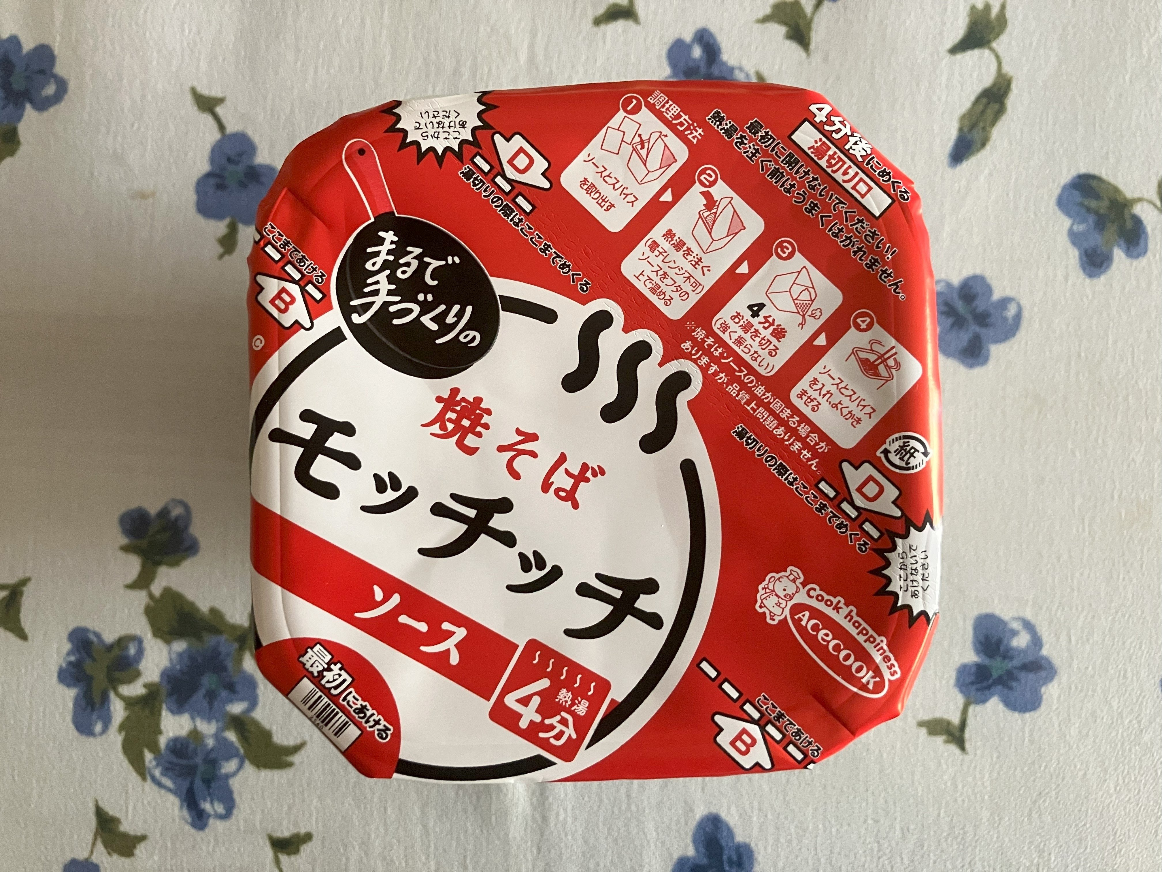 カップ麺】焼そばモンチッチ(ソース)を食べてみた(2025)｜margrete