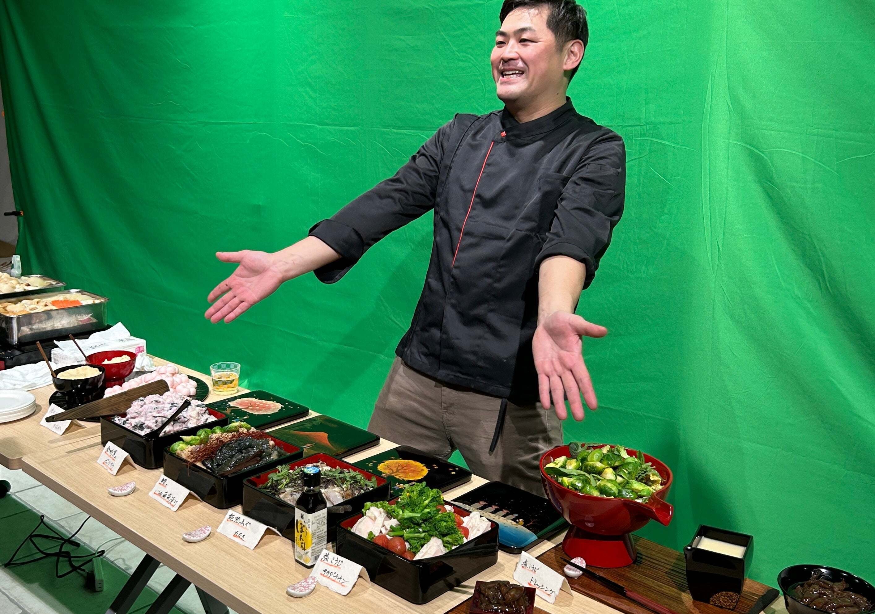 15万のお品　本物輪島塗　深緑　盛り皿　お正月にも 工芸バー】輪島塗でいただく夜 25.3.13開催レポート@CoCo JAPAN × 田谷