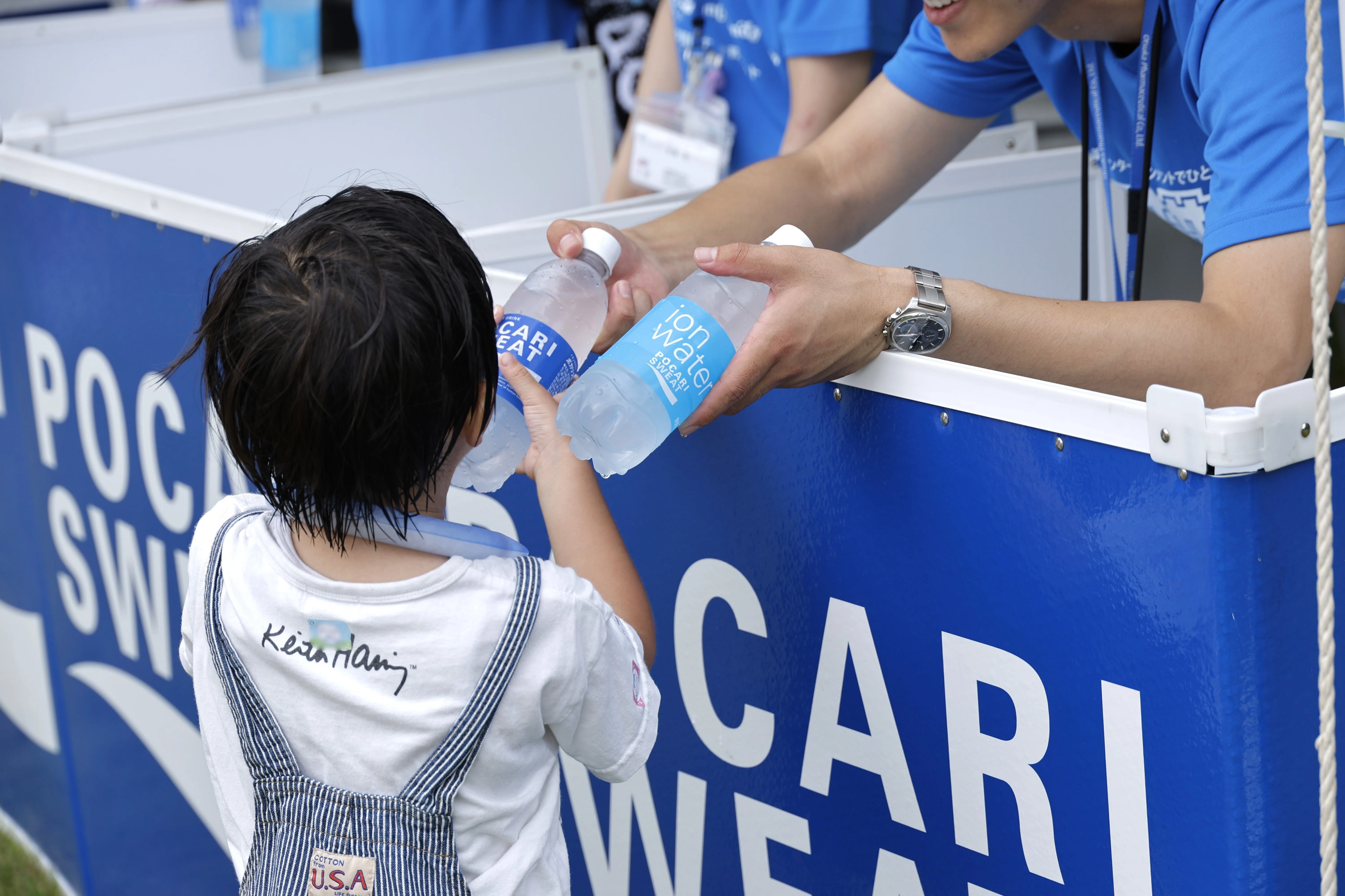 キュウソネコカミ、yama、Conton Candy出演の「エキサマ2025」を現地