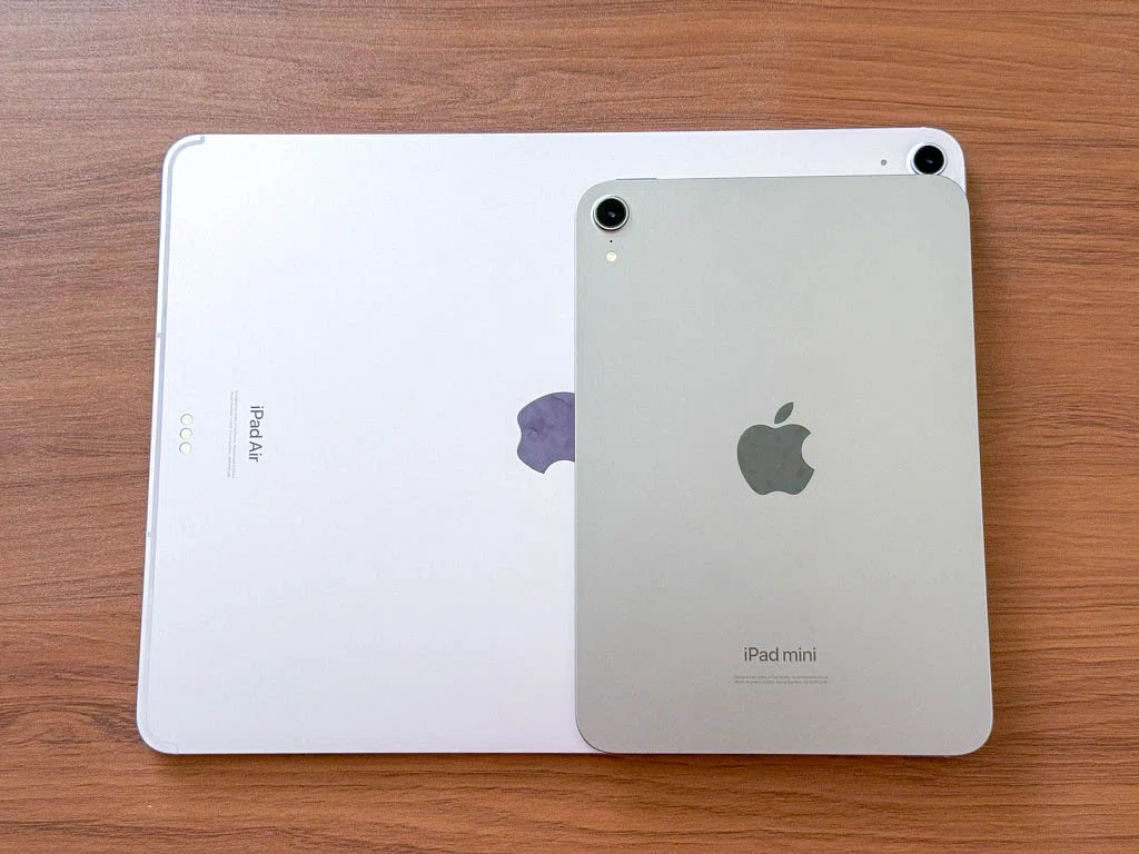iPadmini2 32GB セルラーモデル シルバー ケース付 スマホ iPad mini2