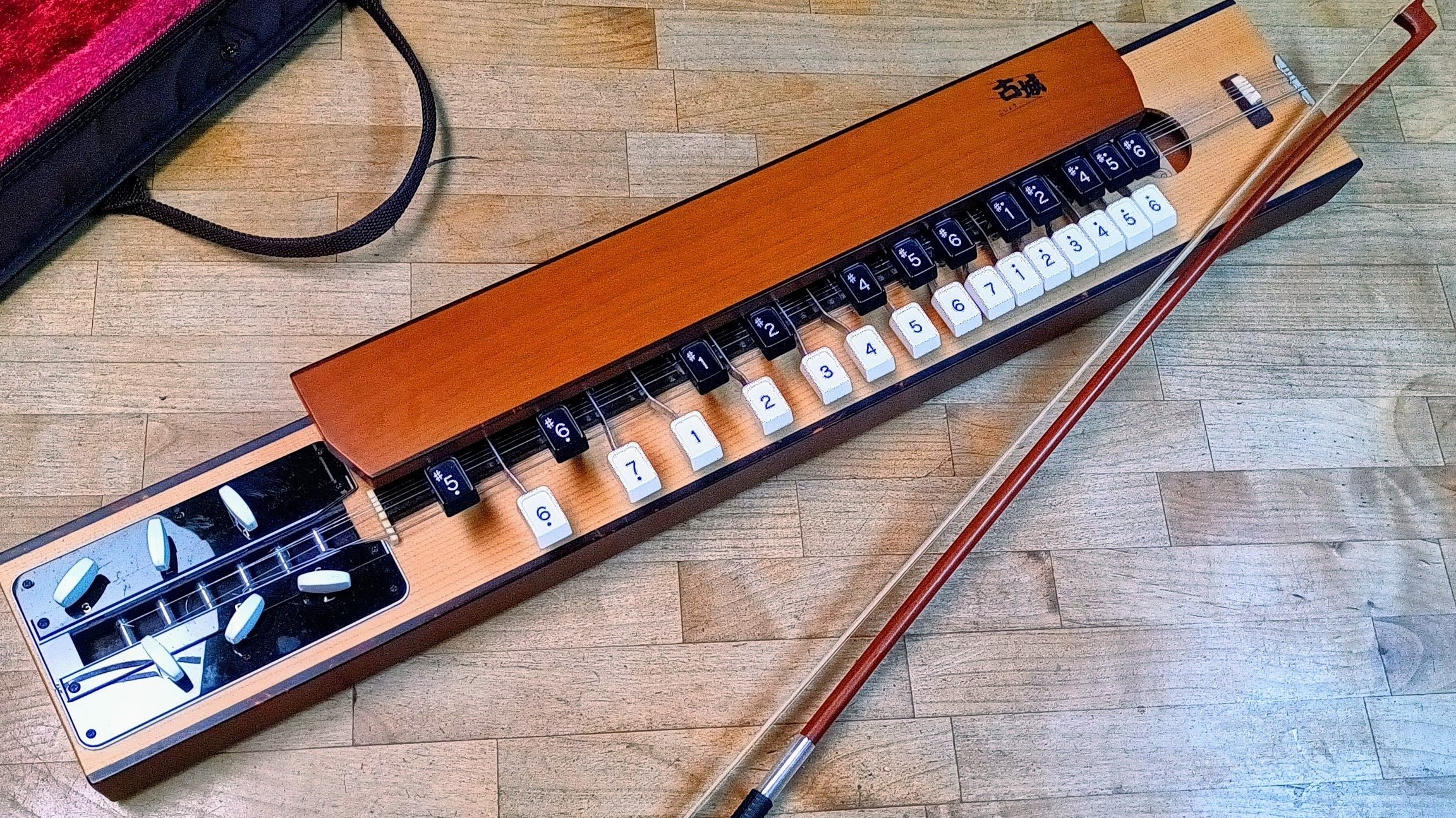 メモ:大正琴（とか）の弓弾きの話｜書肆萬年床（万年休眠中）