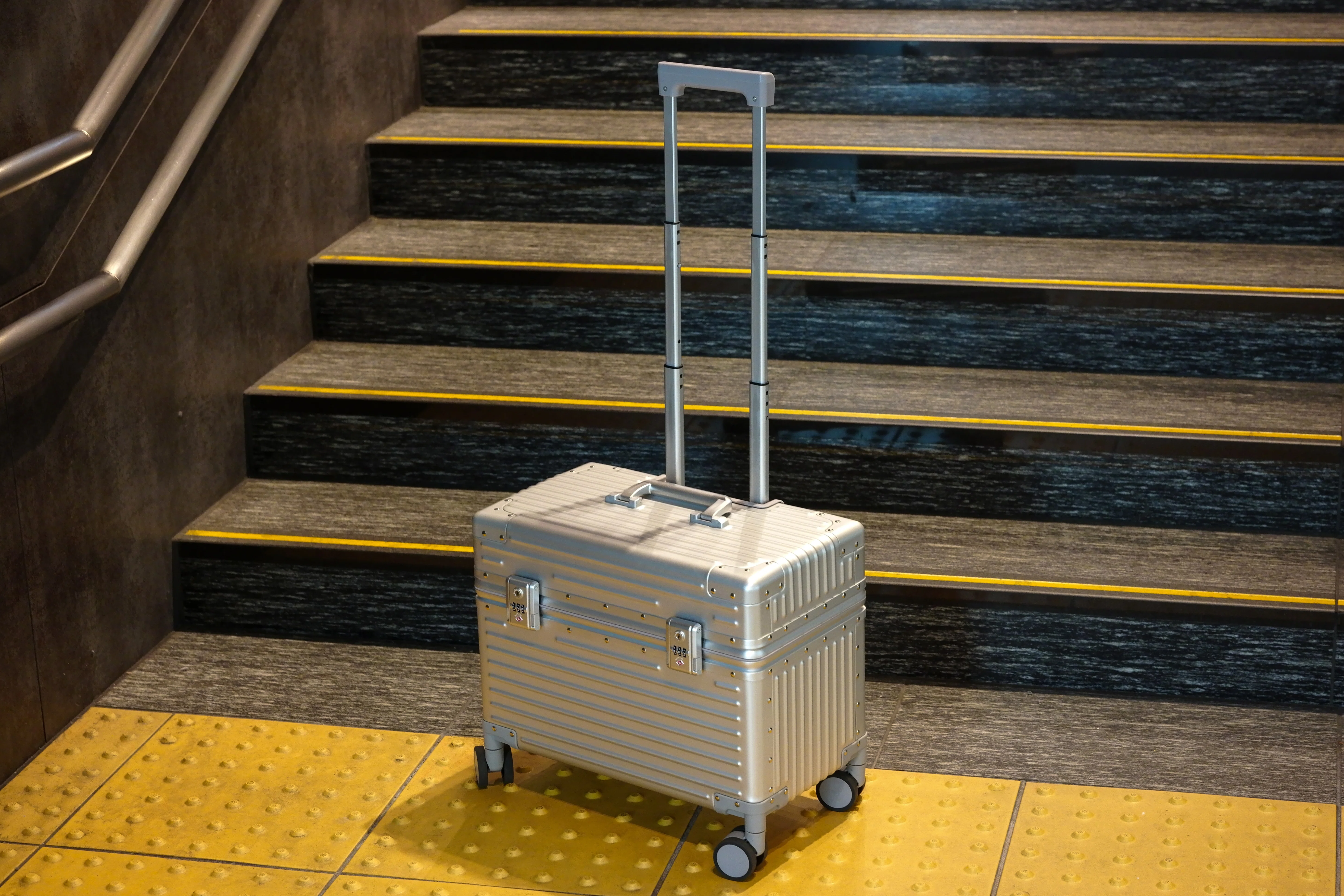 機材紹介 | カメラバッグを探す旅 -選ばれたのはキャリーケースでした