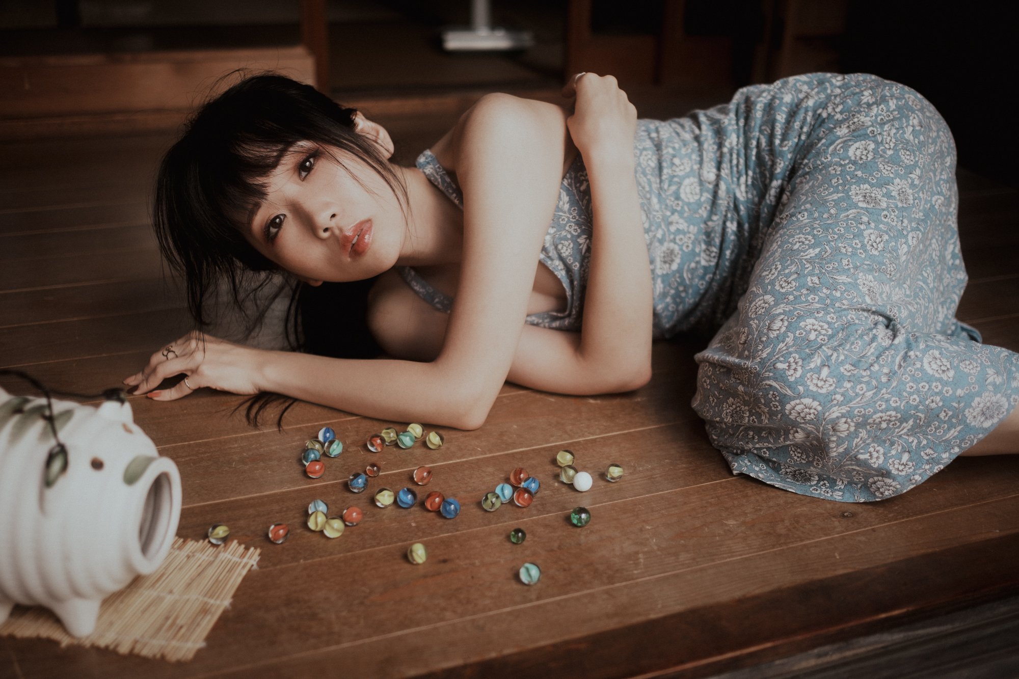 XF23mm f1.4 Rの味 ― 夏の古民家ポートレート｜あかうさ📸