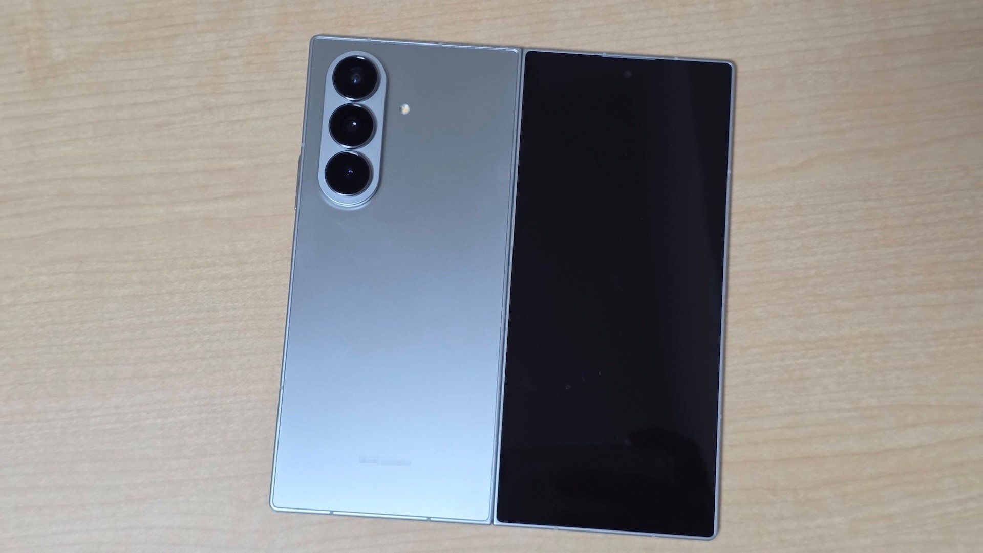 Galaxy Z Fold7。レビュー。買って良かった！使っているケース