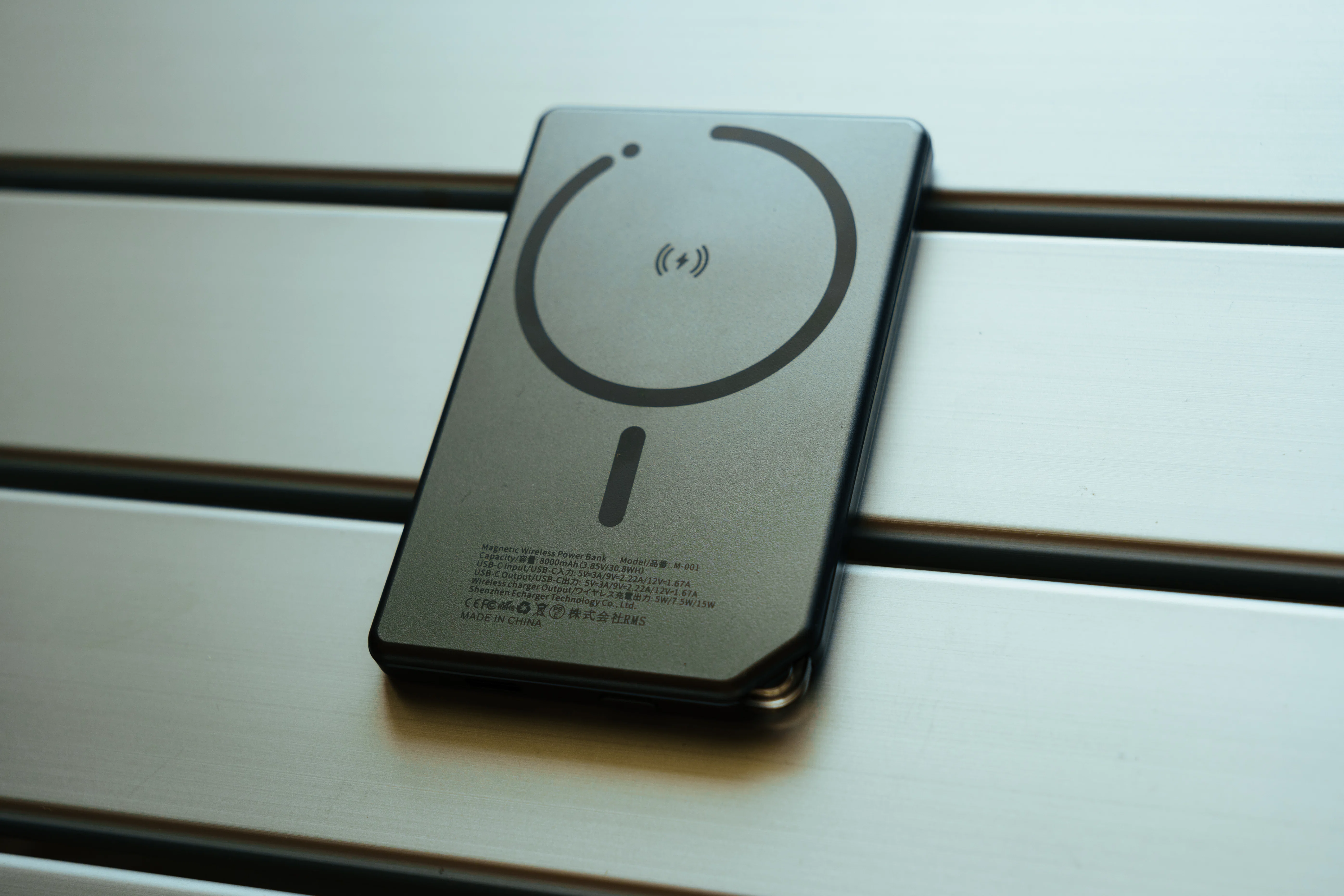 iPhone用にMagSafe対応のモバイルバッテリーを購入してみた｜nonkuri