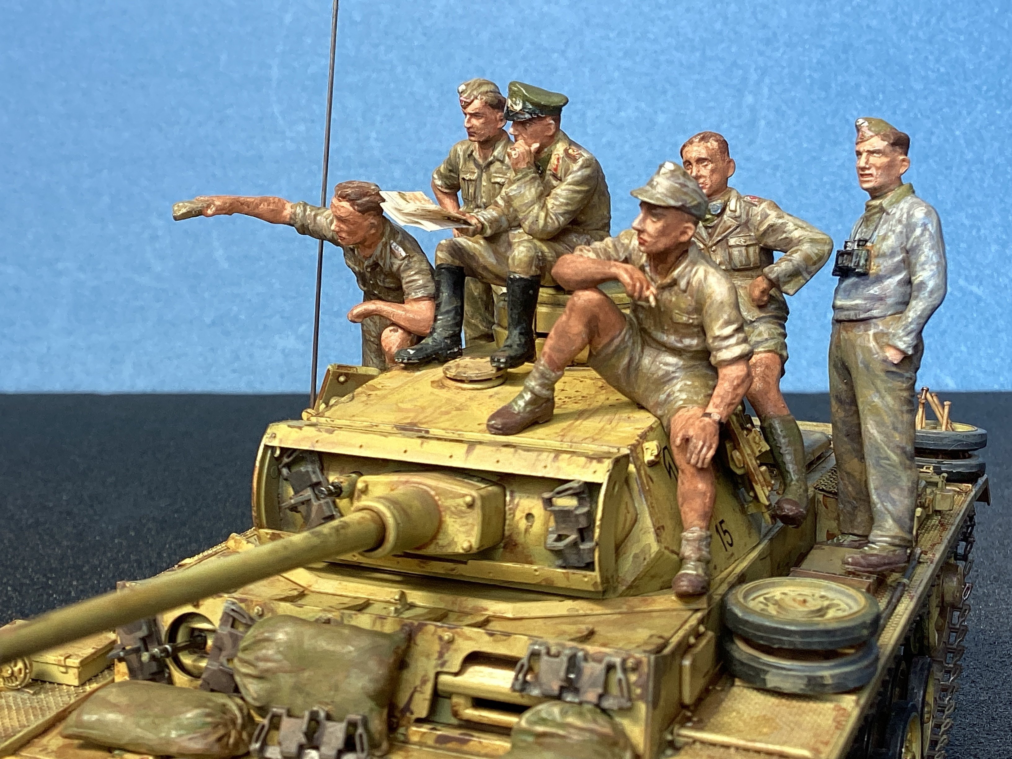 三号戦車L型ロンメル軍団1/35完成品 III号戦車L型ロンメル軍団1/35｜HowBank MASA