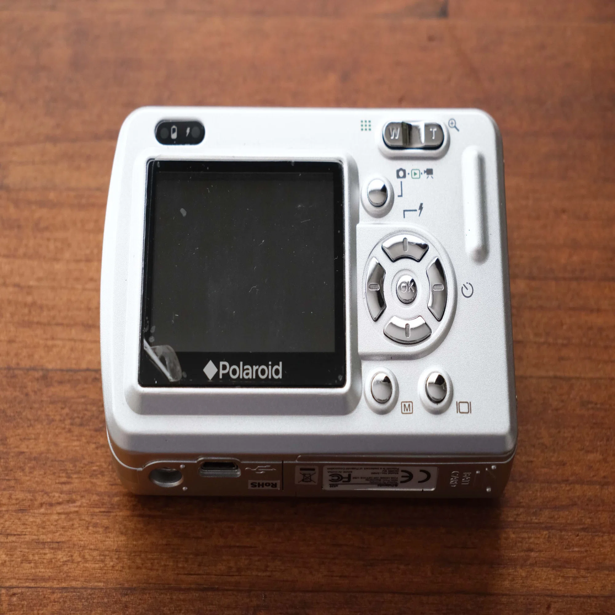 トイデジ トイカメラ】Polaroid a520!! あのポラロイドカメラの 