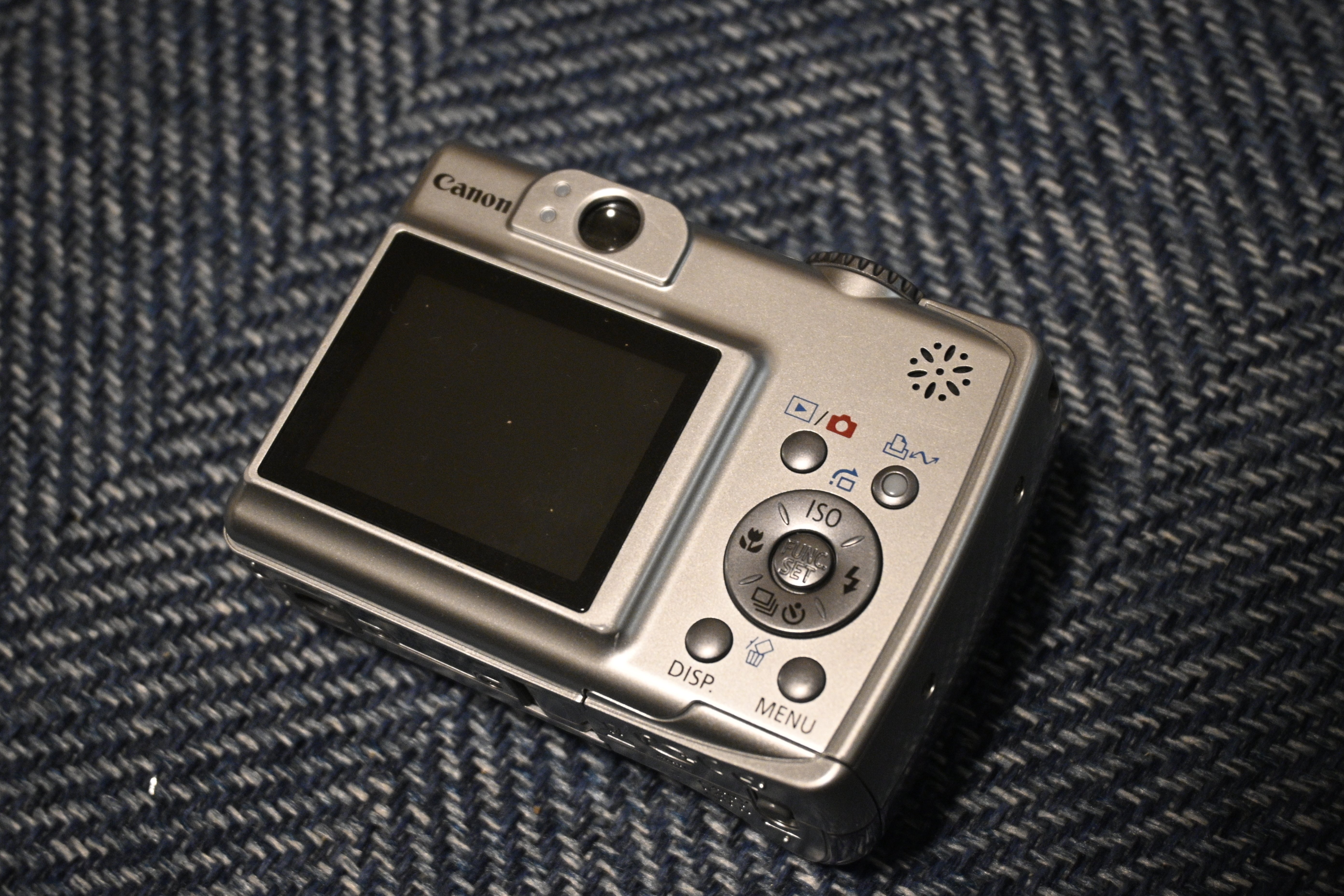 Canon PowerShot A550 ,Unidenカメラ　ジャンク Amazon.com : Canon PowerShot A550 7.1MP Digital Camera with