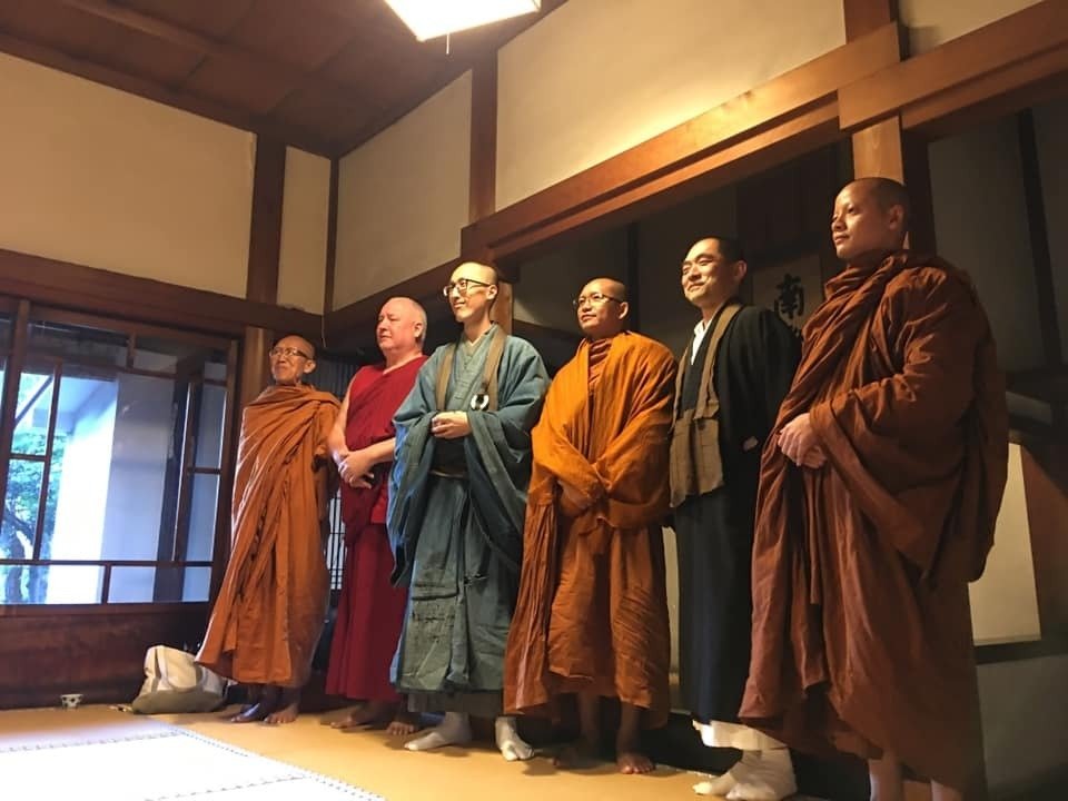 瞑想の実践 51rgL4TUqXL._AC_SY200_QL15_.jpg