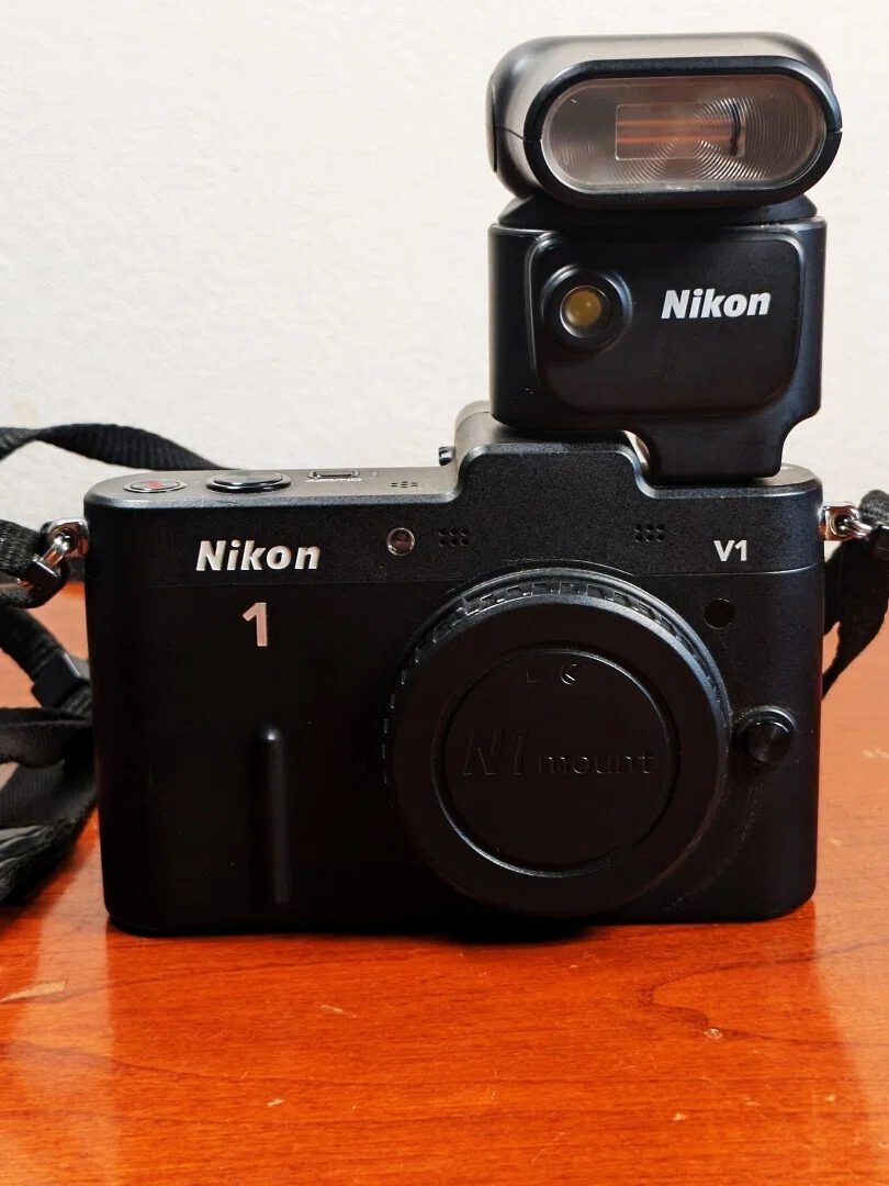 今更、Nikon1のすすめ ～ 小型軽量ミラーレスカメラシステム ｜かるり