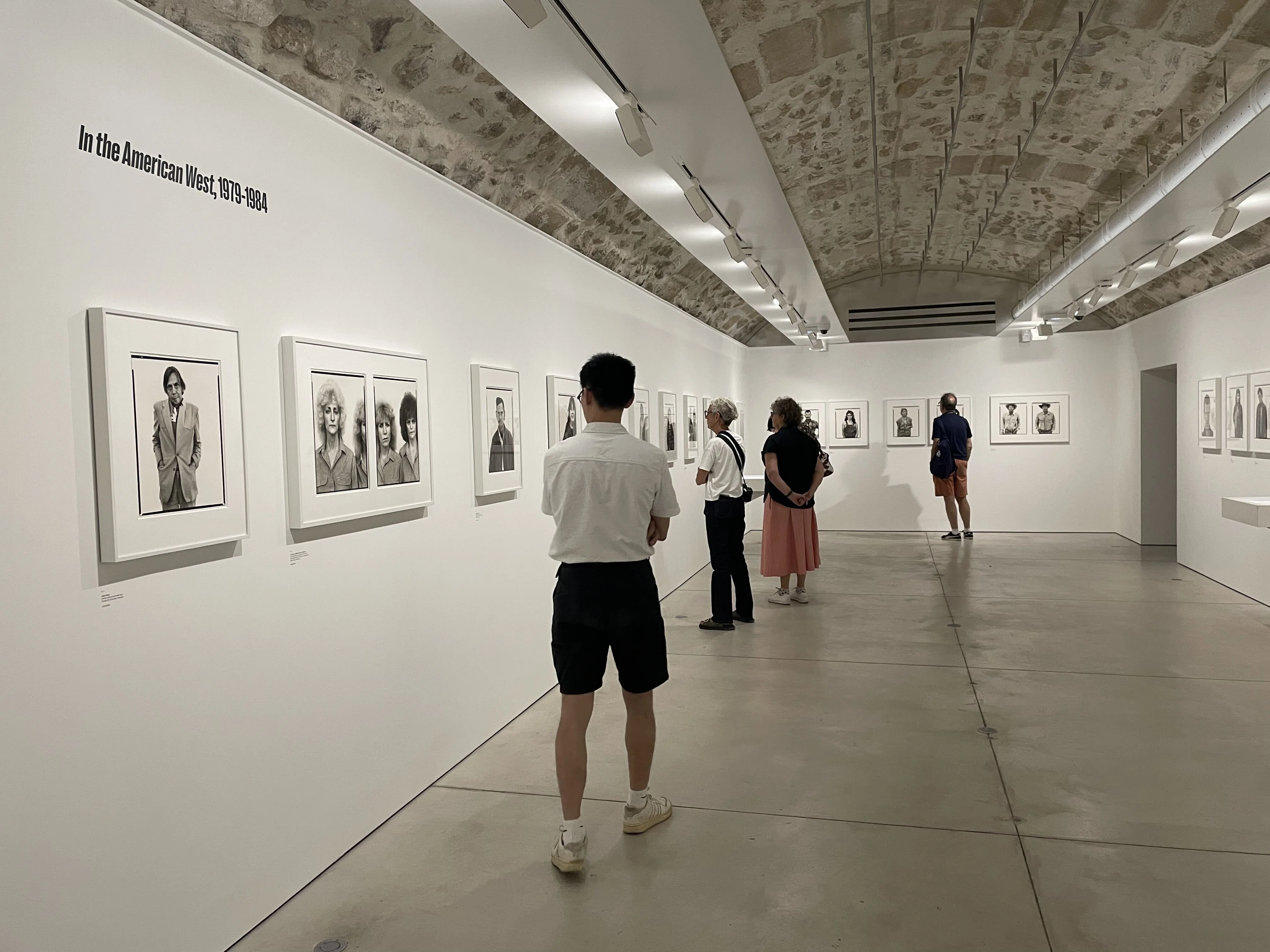 IN THE AMERICAN WEST リチャード・アヴェドン 帯付 写真集 展覧会レビュー】リチャード・アヴェドン展 写真集 In the American