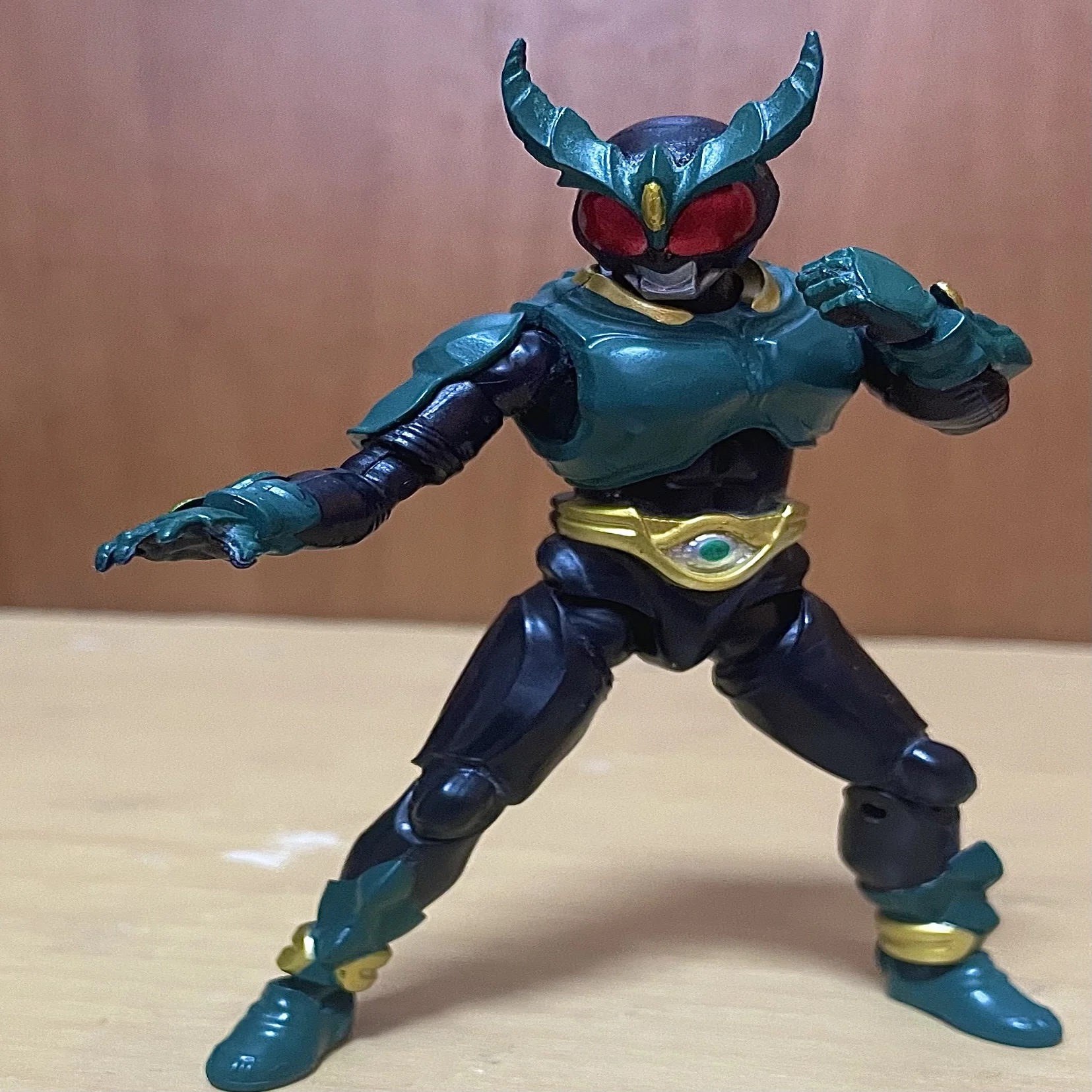 掌動 仮面ライダーギルス〜不完全な覚醒〜｜ゆー