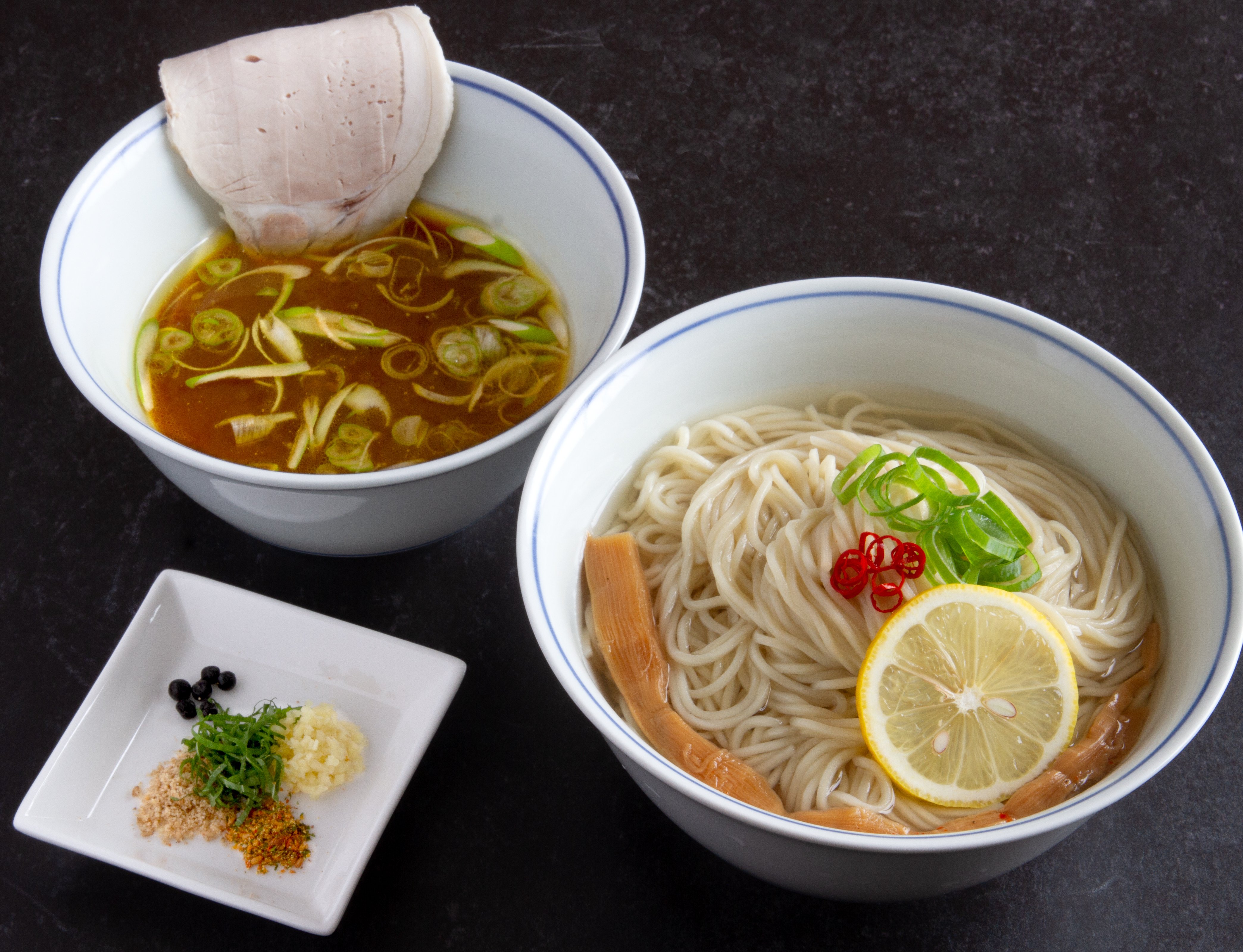 ラーメンつけ麺ページ 最強ラーメンFes. 同時開催!! ギョーザ＆半チャーハンFes. 「世界最大