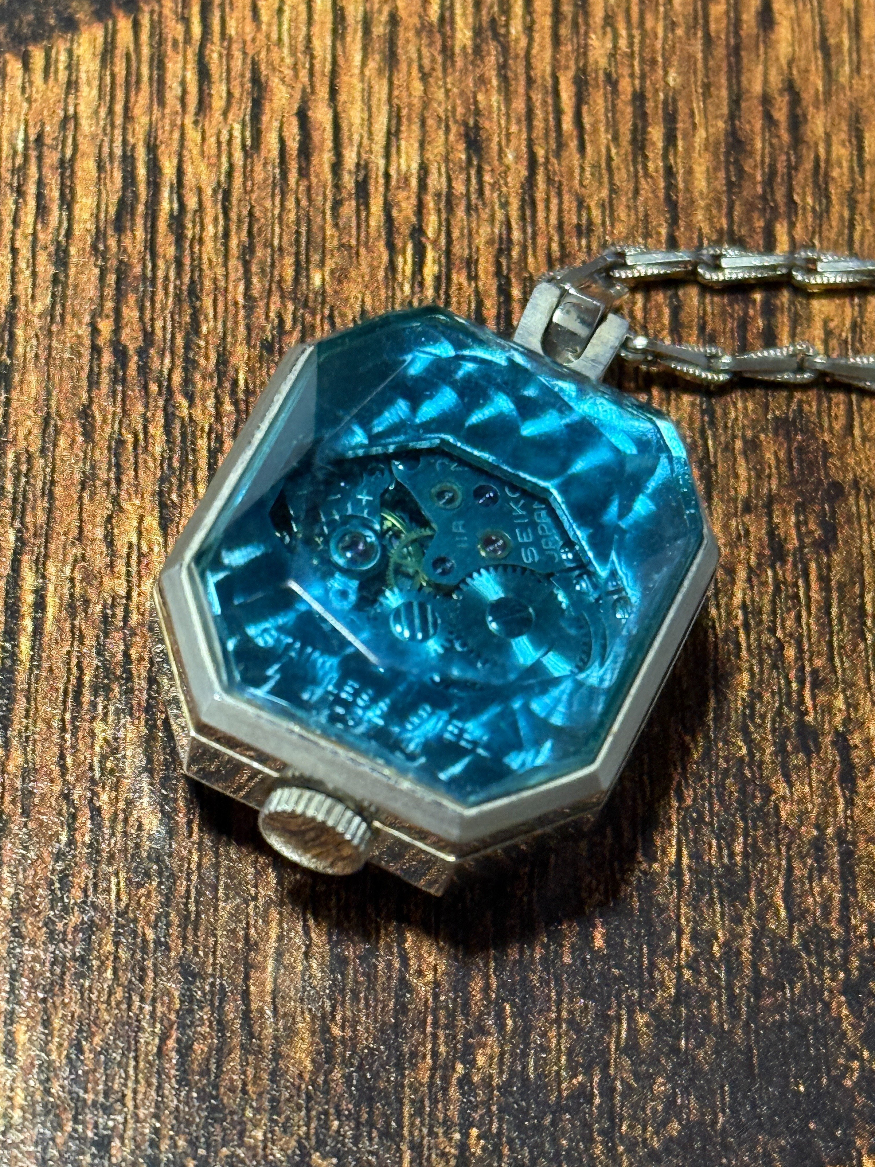 第169回 エメラルドグリーンの誘惑｜kkclub