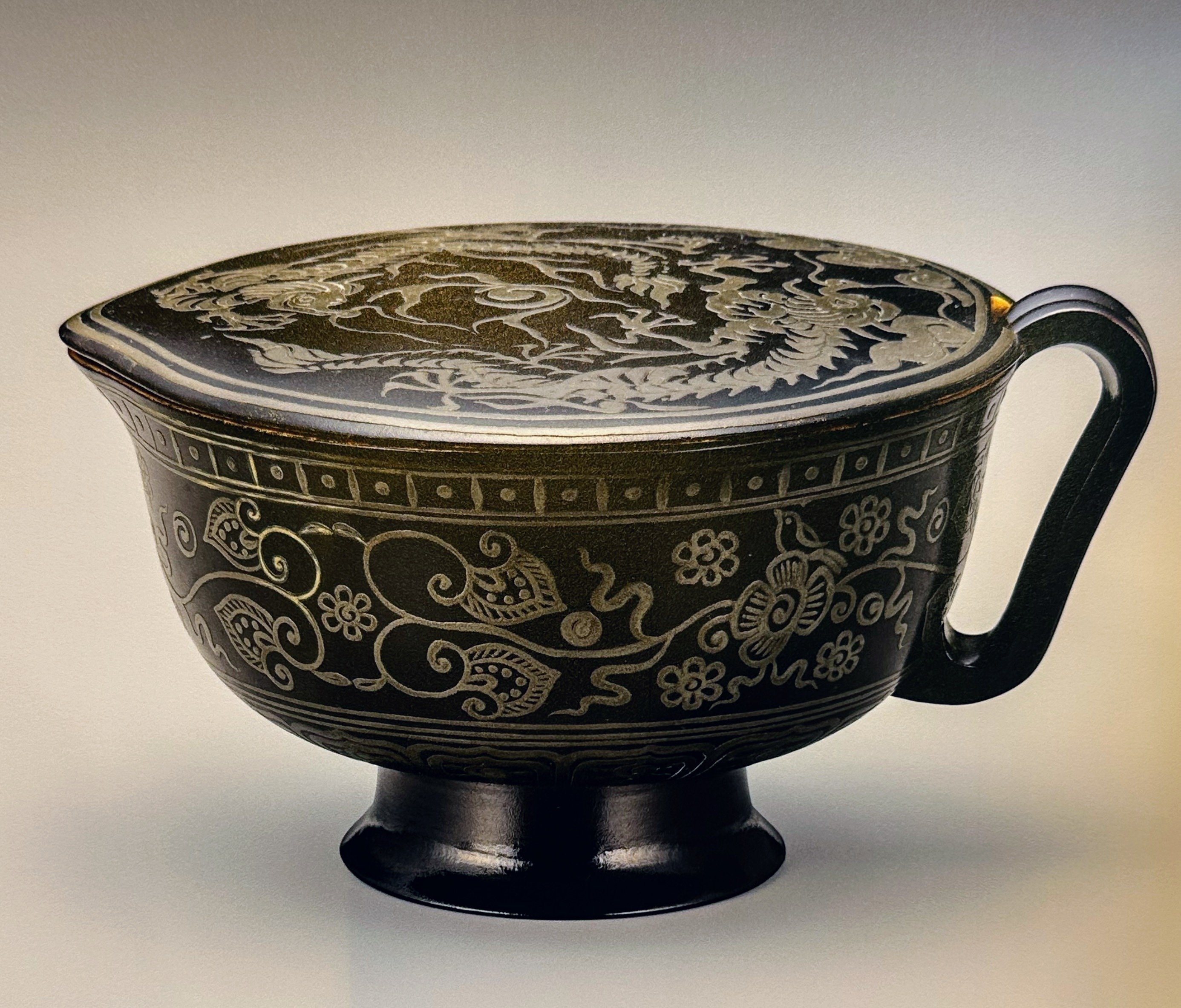 伝説の漆匠・佐野長寛と旅するうるしの世界｜ひまちゅん