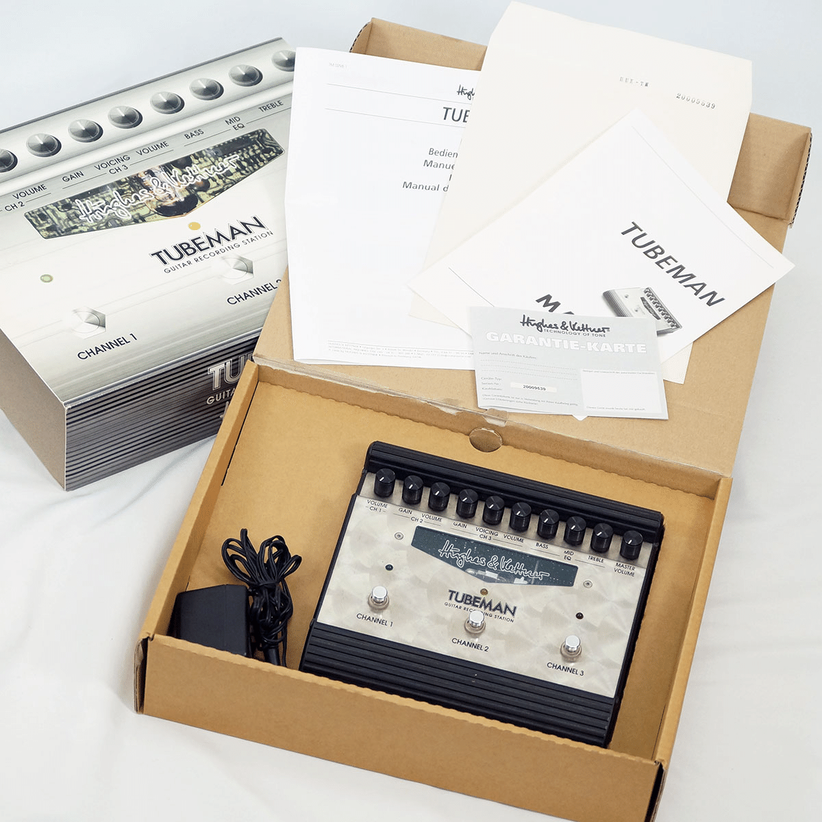 Hughes &Kettner TUBEMAN 3チャンネル エフェクター Hughes & Kettner Tubeman MKII 3-Channel Guitar Effect Pedal