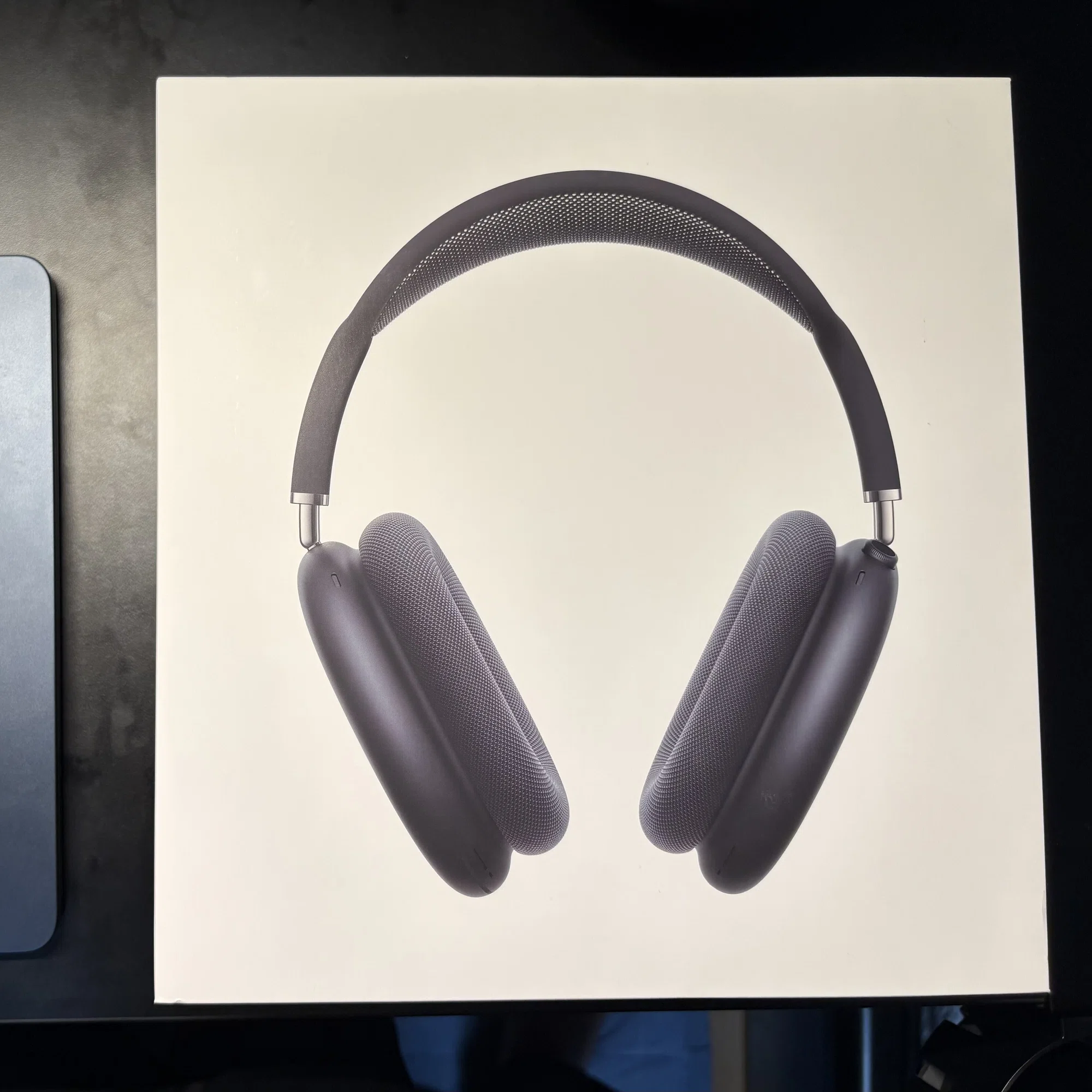 Airpods Maxを買ってしまった｜あいおみ