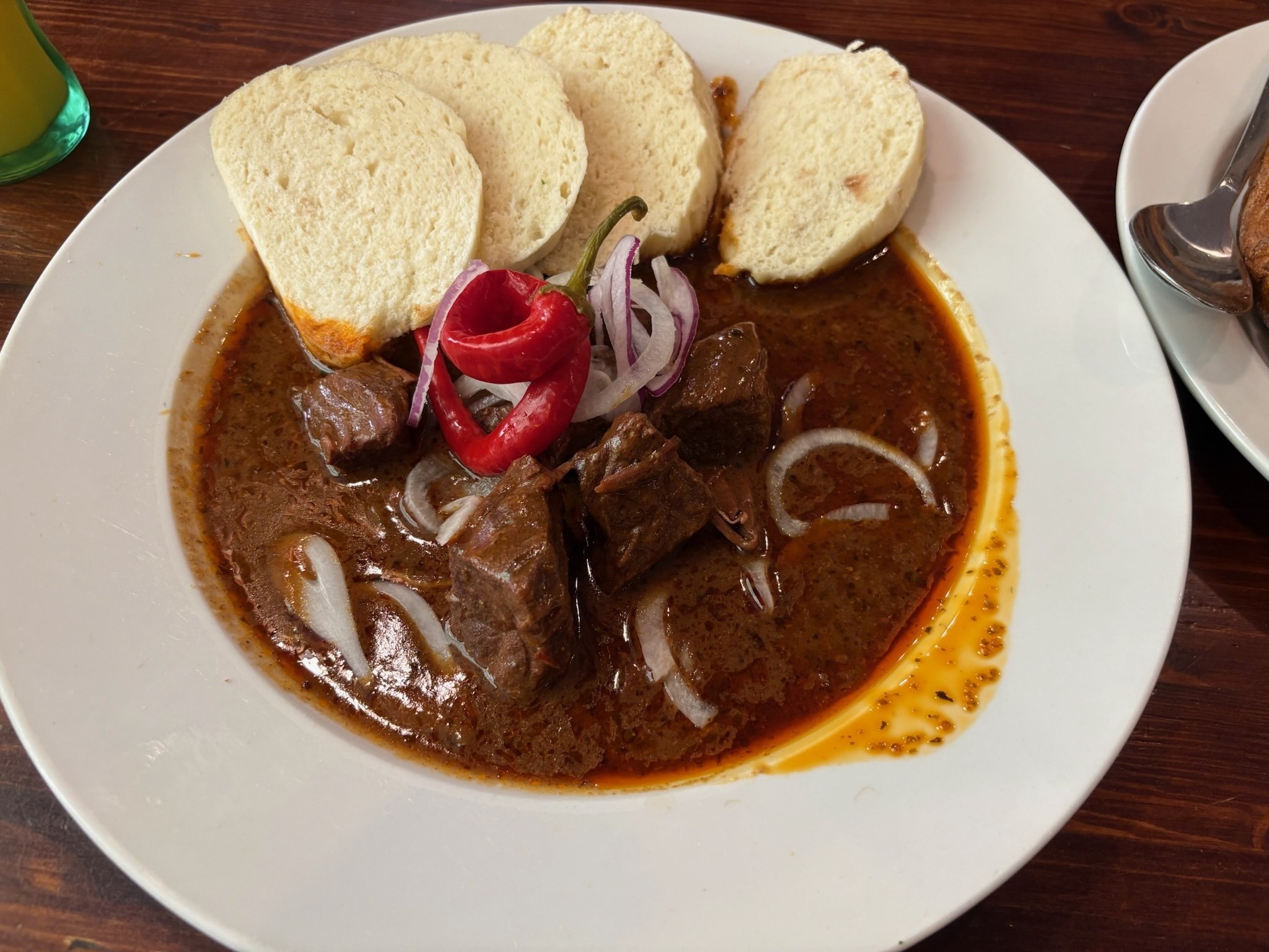 HISのツアーに参加してみた！②〜チェコ観光•プラハ編〜｜yuuuu