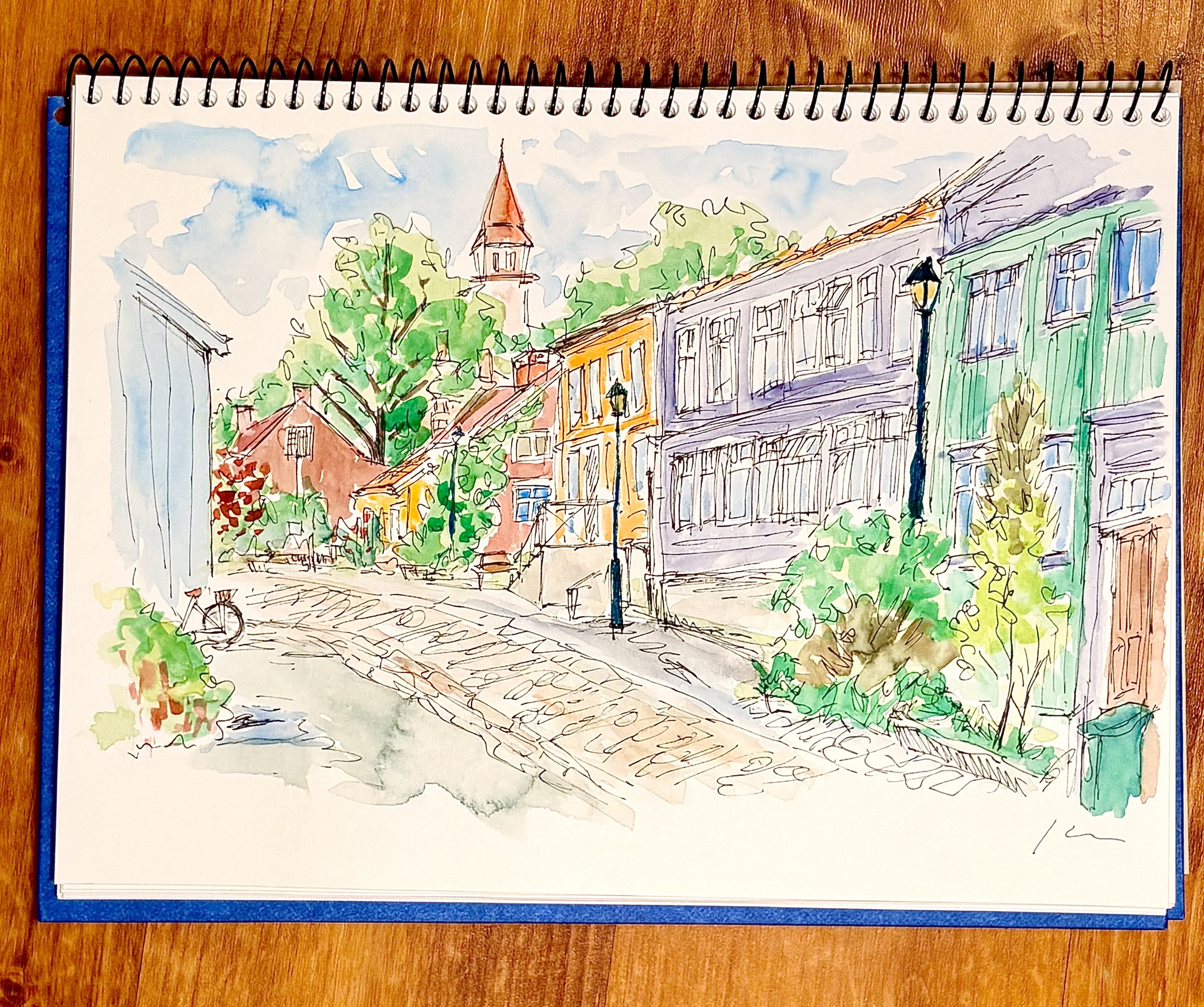 このスケッチができるまで。Vol.3【水彩画で街並み描いた。】｜Kee