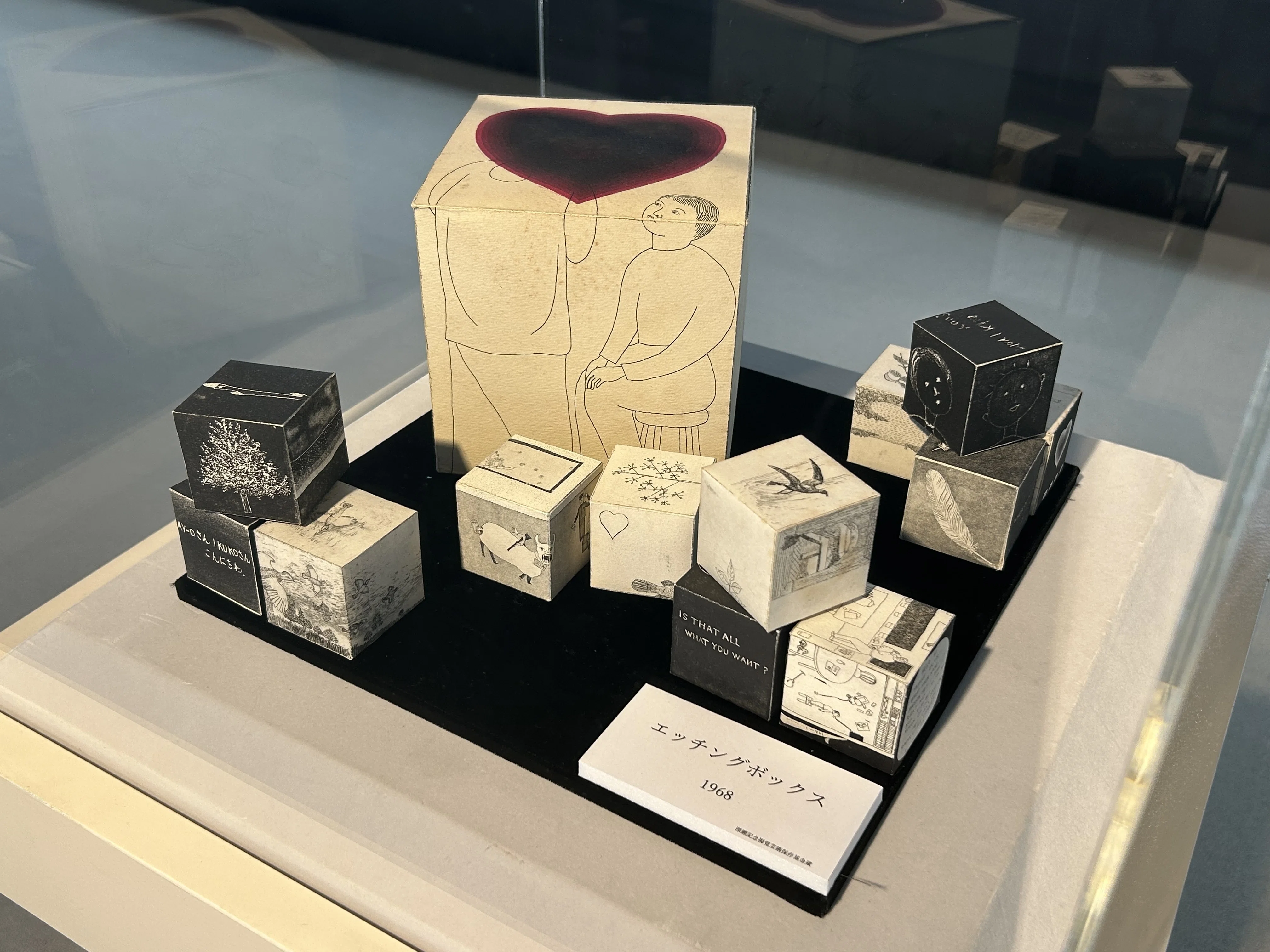 遺品整理◼️蔵のから謎の特大な灰盤？灰皿でしょうか？ 名あり、箱