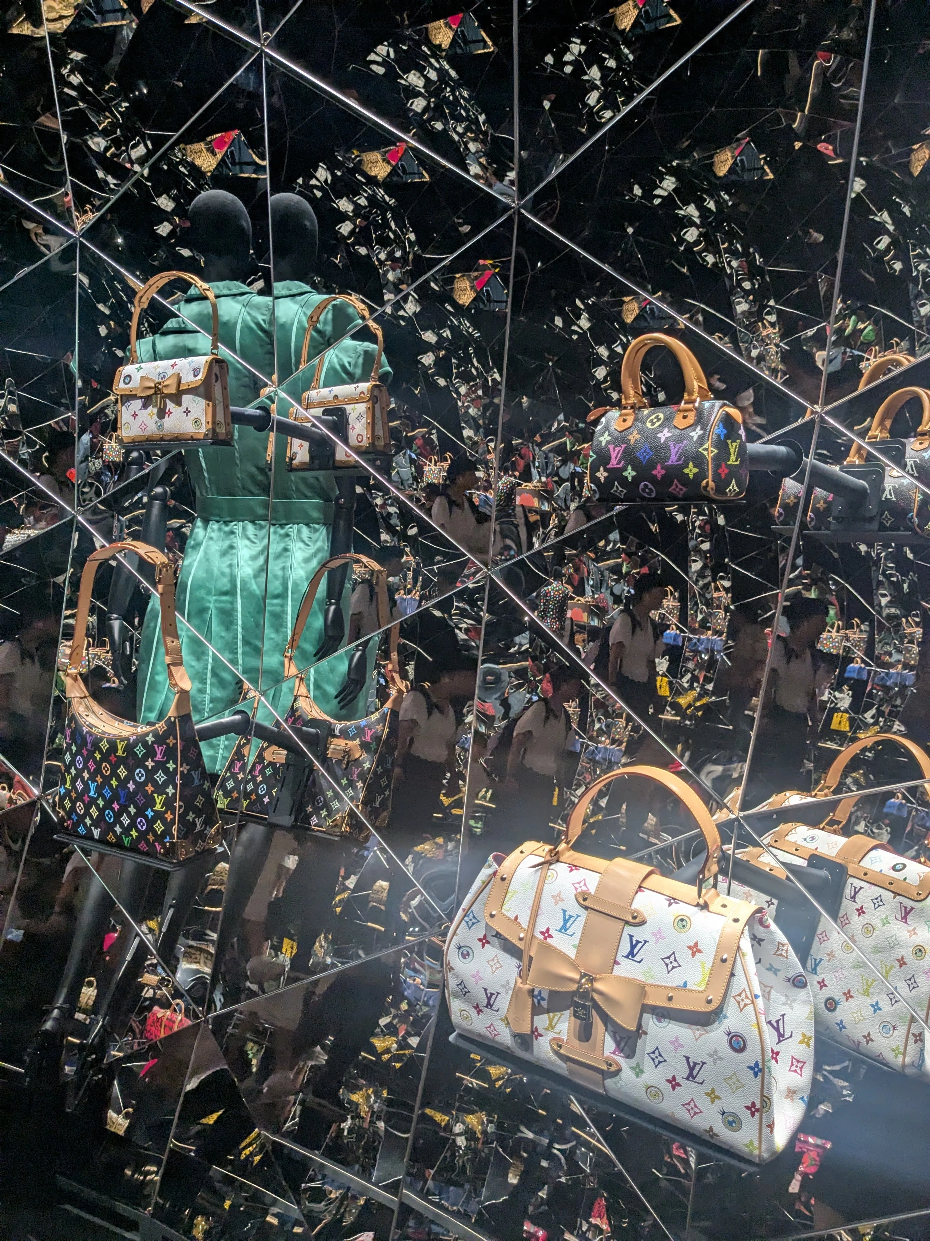 An Art Introduction for Parents and Children: 'Louis Vuitton