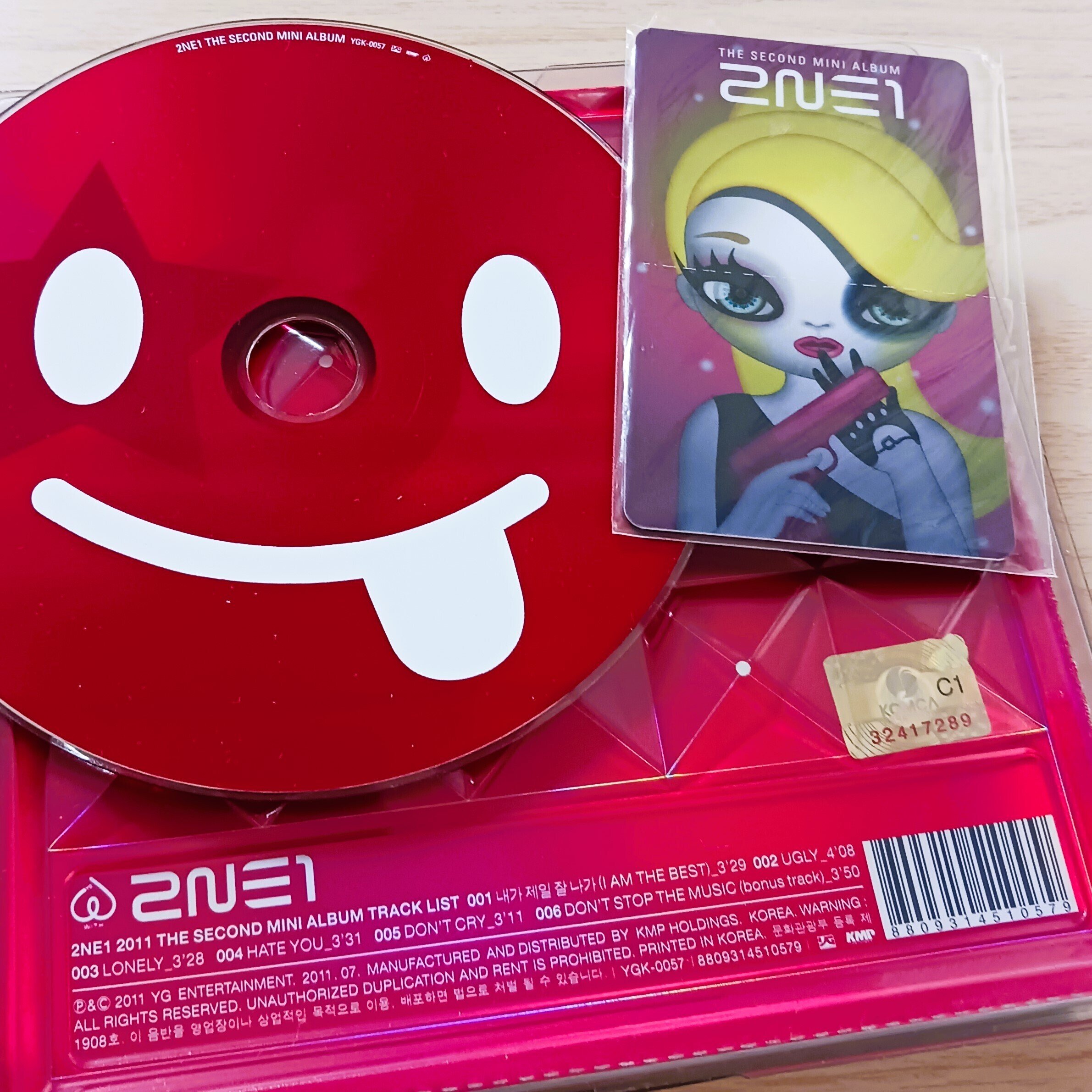 2NE1 韓国アルバム　2点 투애니원 2NE1 EP 