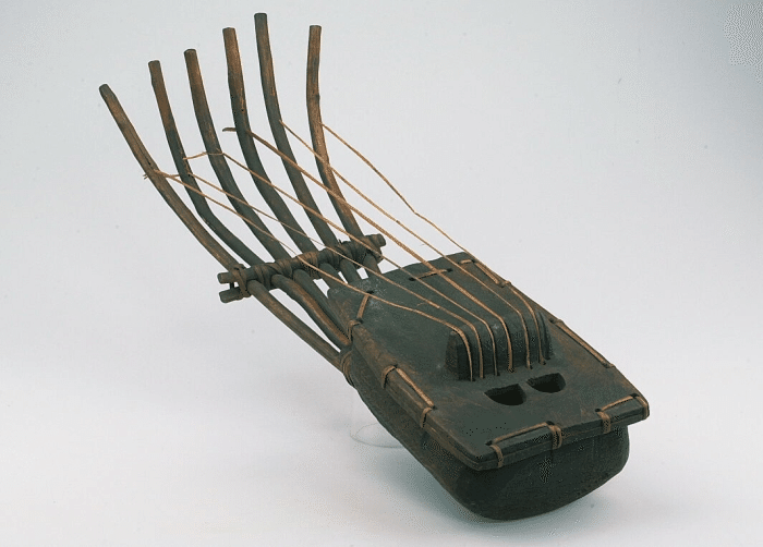 聖母マリアのカンティガ 166, 384」ささやきのハープ第16回