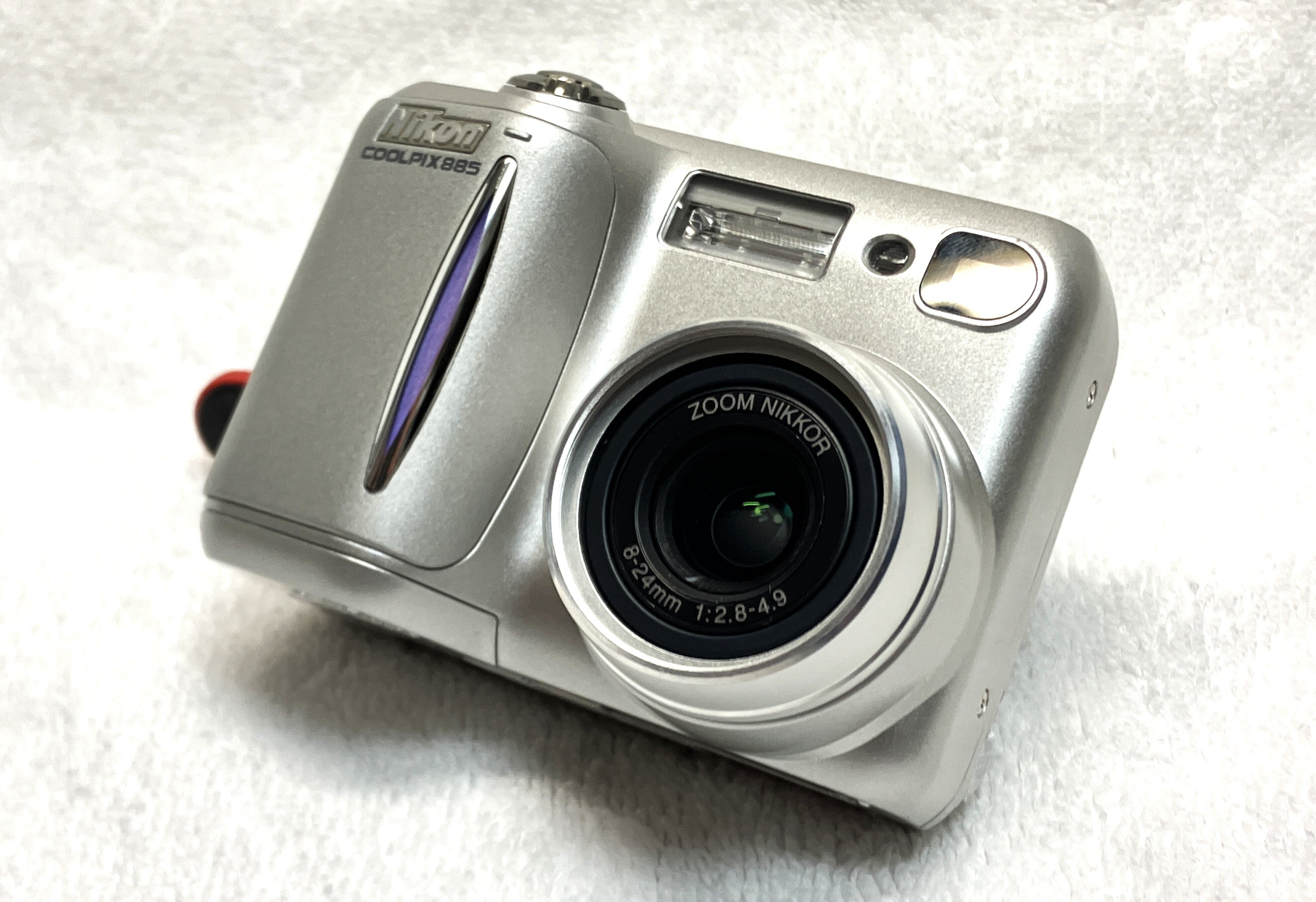 ■完動品 Nikon COOLPIX 885　動作確認済み Yahoo!オークション - Nikon COOLPIX 885 動作未確認