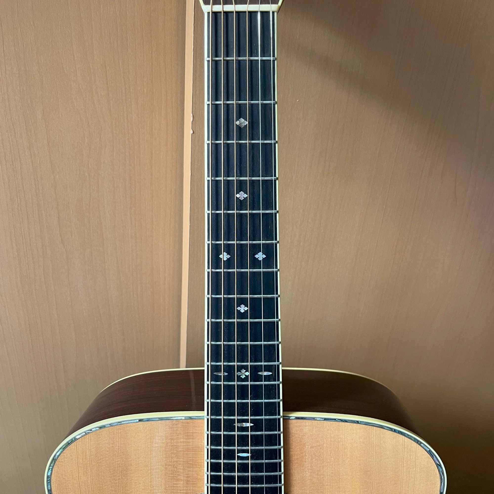 Gallagher Guitar G-72 Special 、GC-70 Custom」「Gallagher Guitarの 