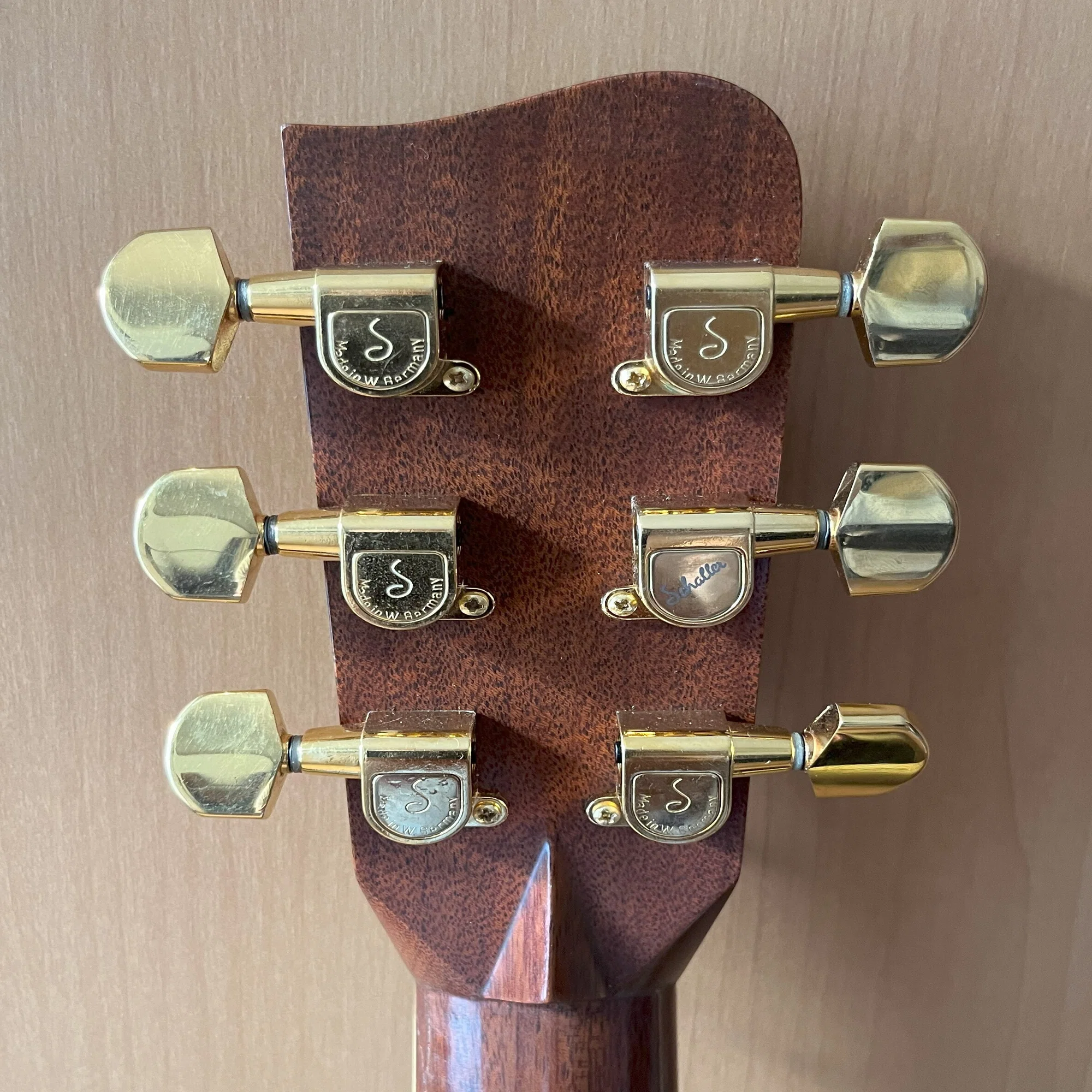 Gallagher Guitar G-72 Special 、GC-70 Custom」「Gallagher Guitarの 