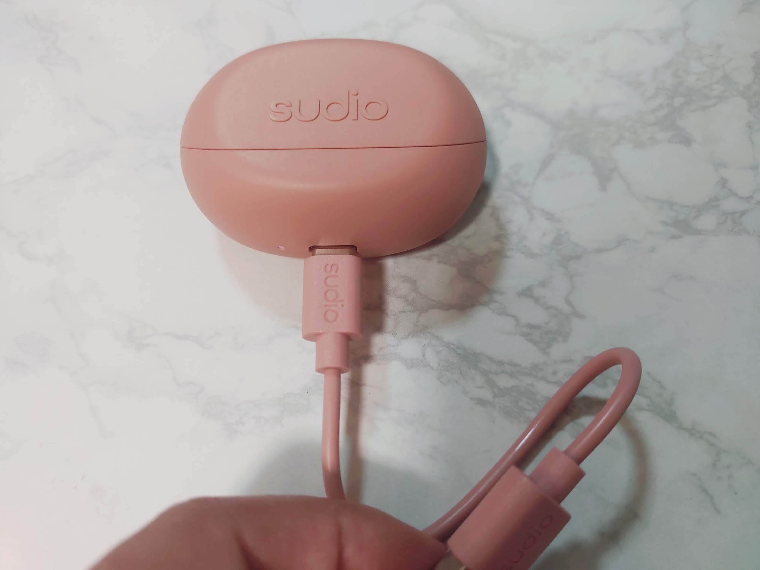 sudio N3 Pro ワイヤレスイヤホン ピンク Sudio N3 Pro クロームホワイト ノイキャン付き完全ワイヤレス
