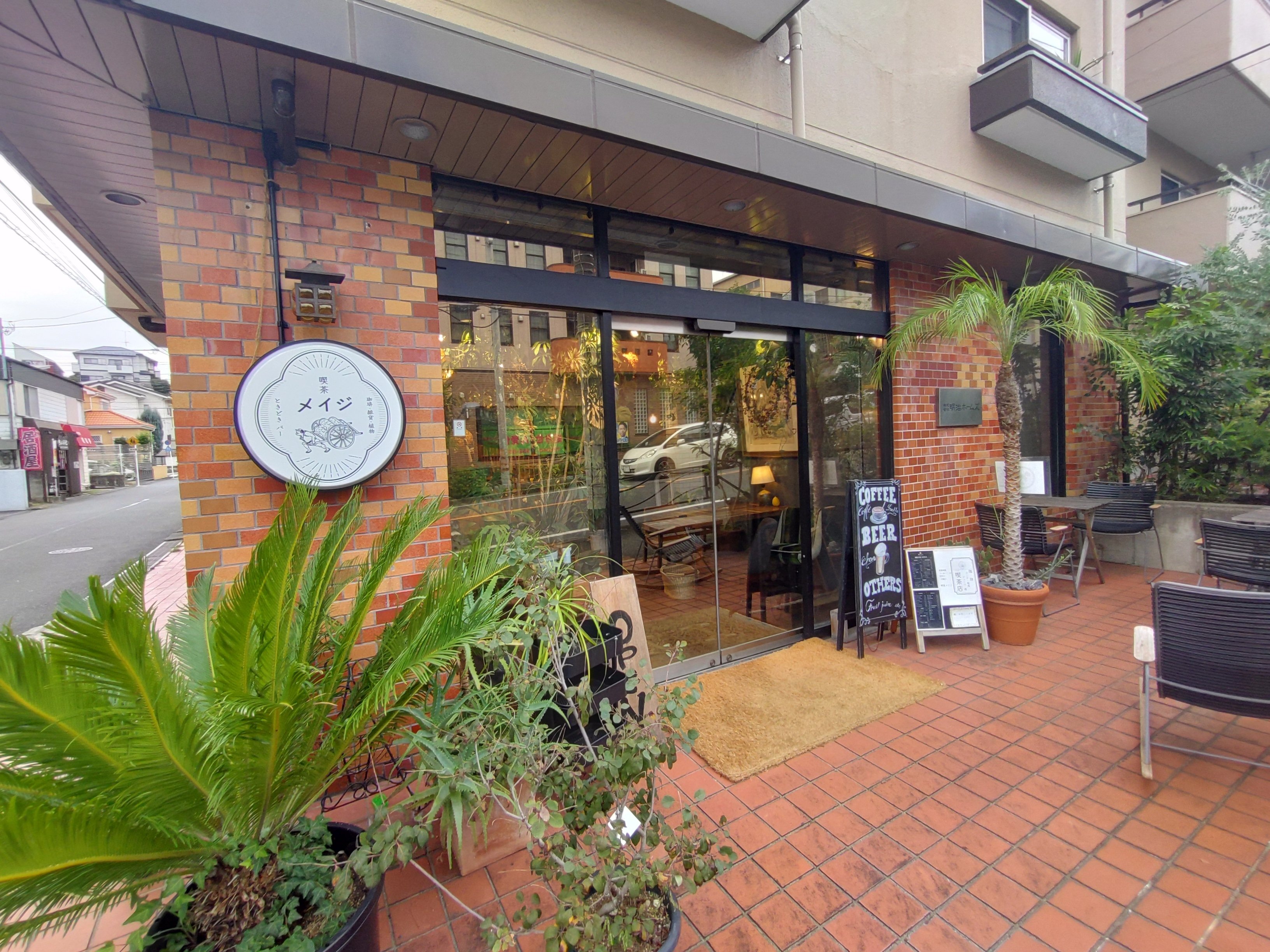 川崎市高津区】梶が谷でみつけたボタニカルカフェ！曜日限定カラフル