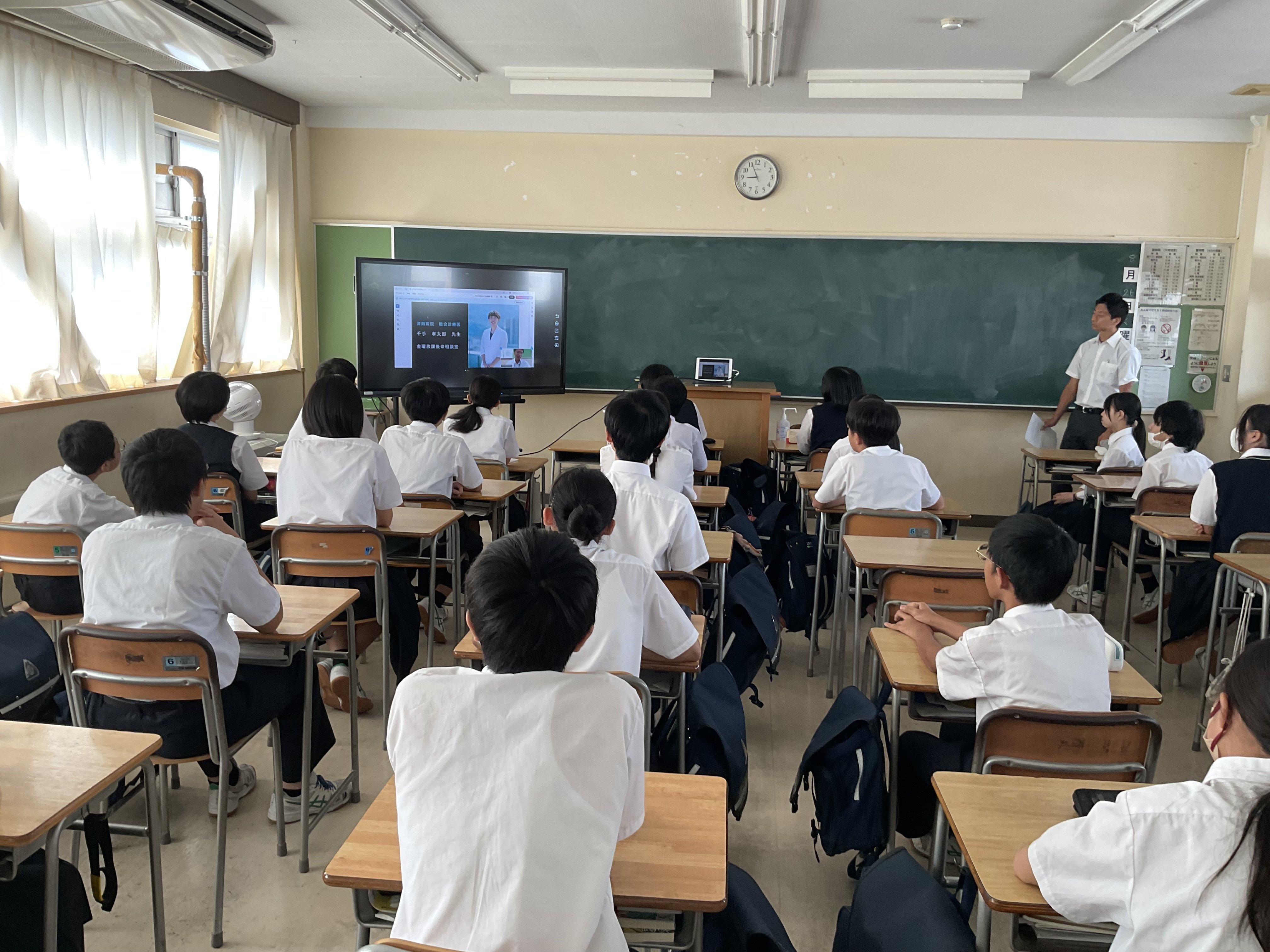 全校集会～賞状伝達、校長先生の話～【全学年】8月27日（水）｜新潟