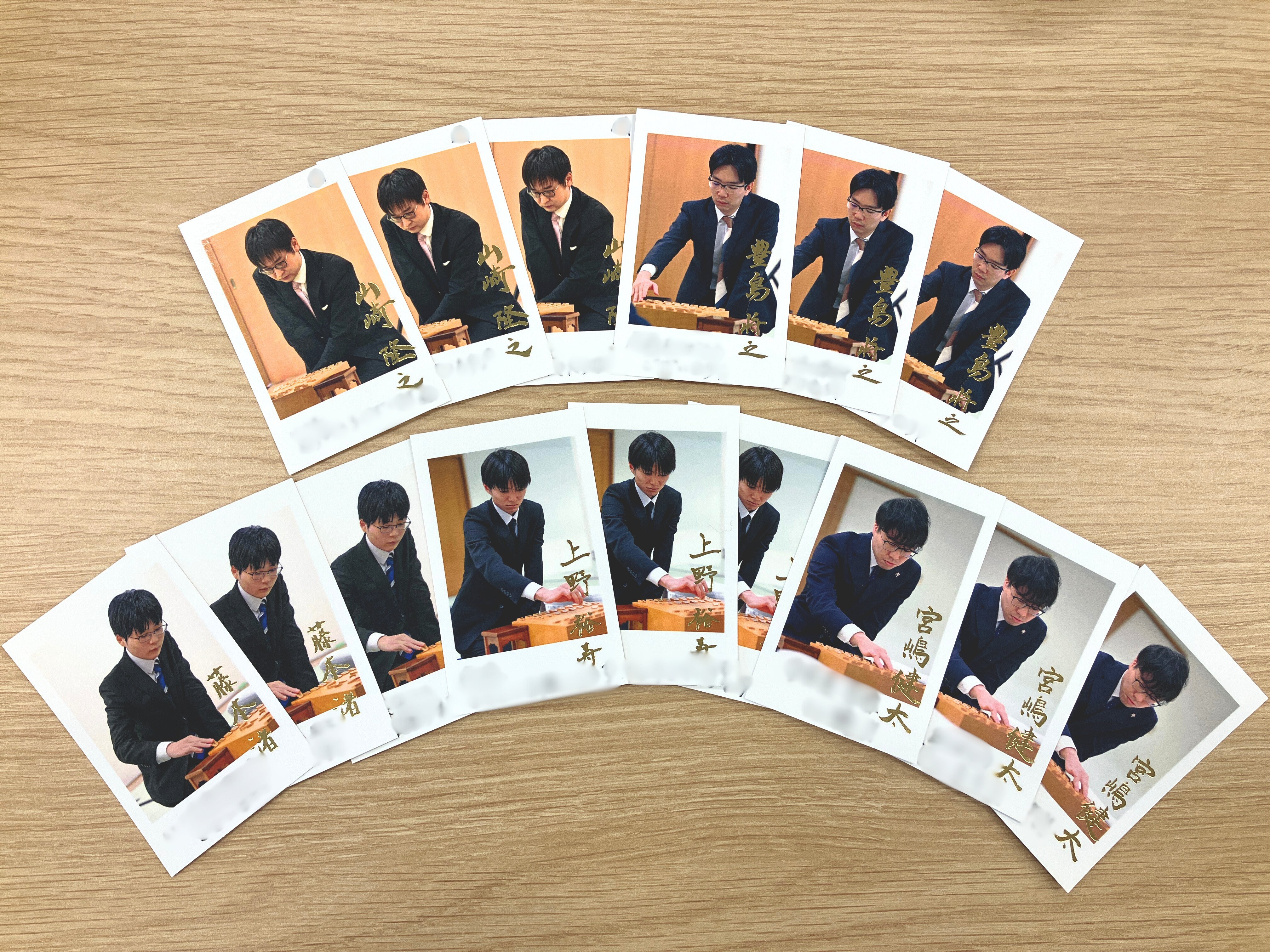 チェキ風棋士カード 告知写真オフショット集｜関西将棋会館公式