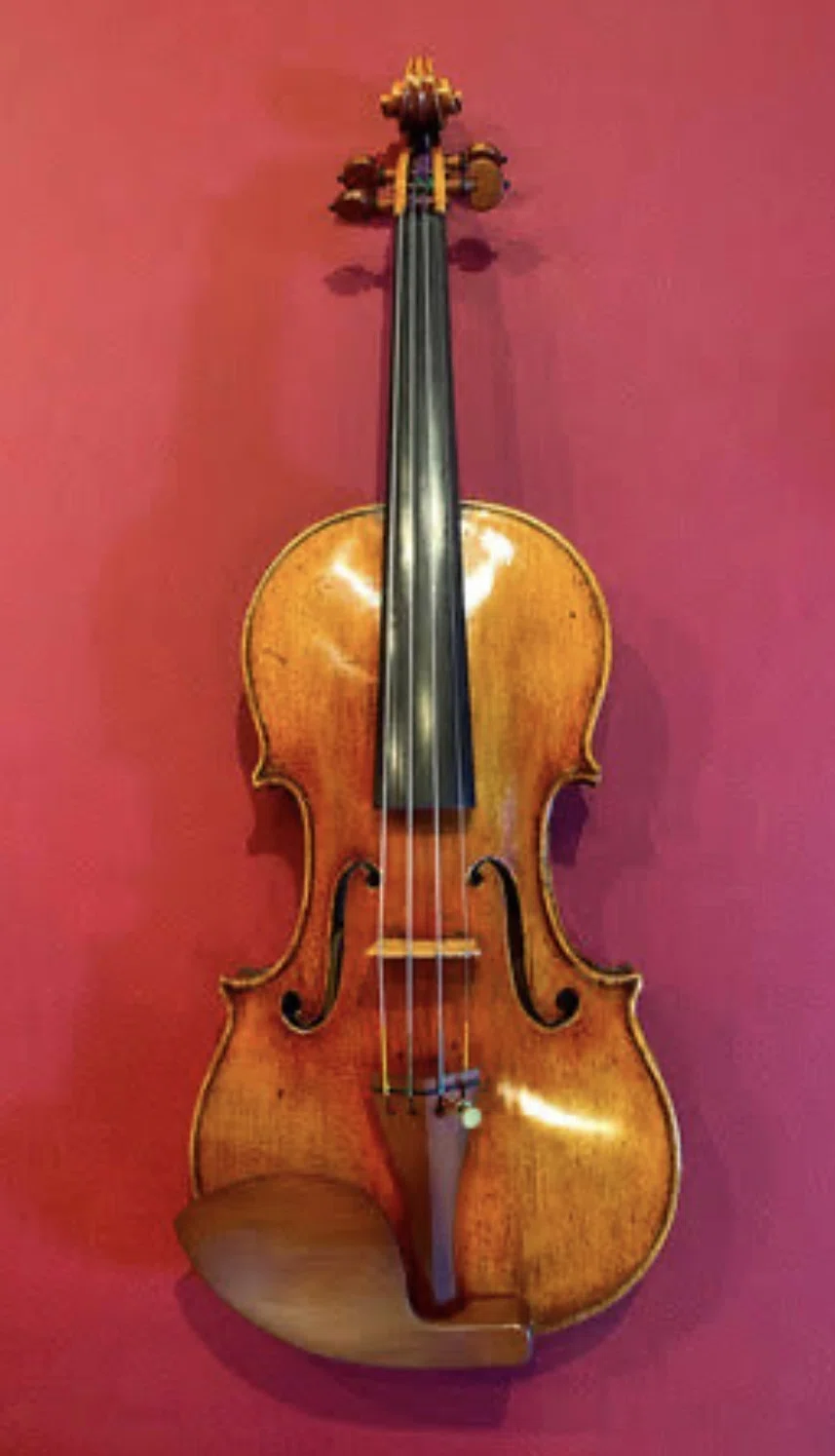 【世界最高峰の楽器＝ストラディヴァリウス＝バイオリン🎻】（聴いてみてください🎻音が違いました＝特に低音が魅せられます）｜Hiro